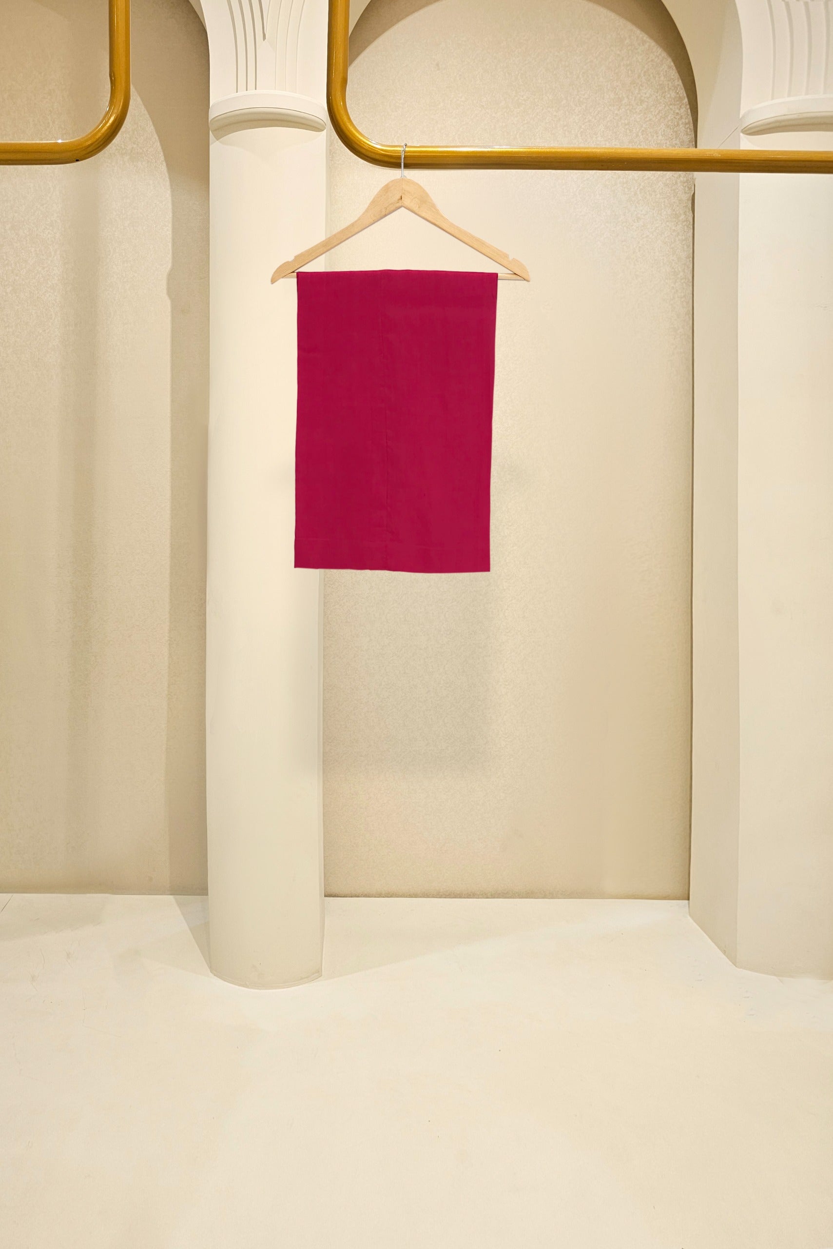 Amara ( Maroon )