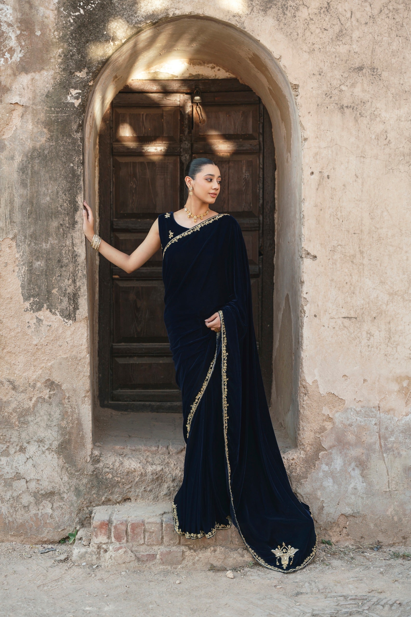Naveena Saree