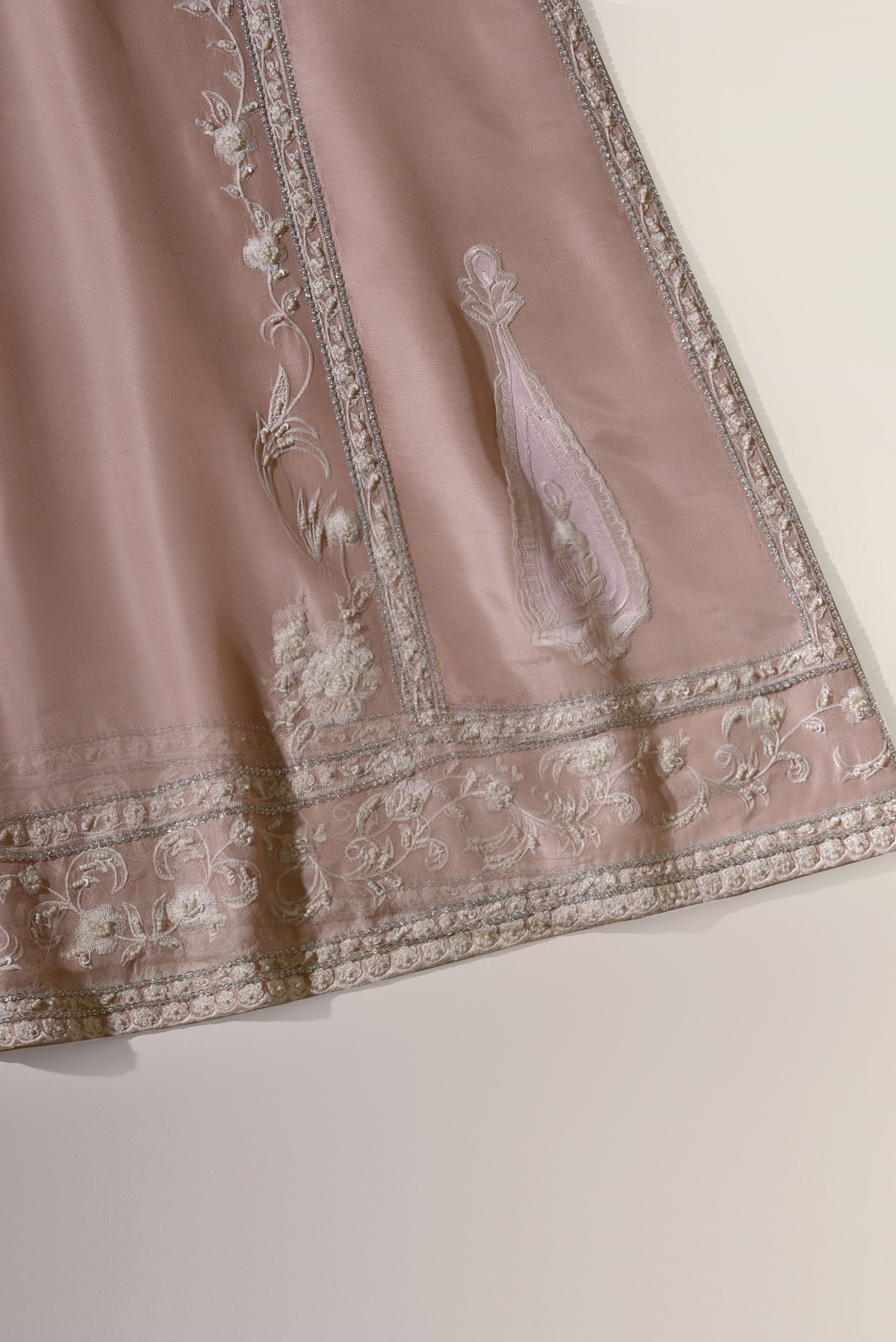Atshi