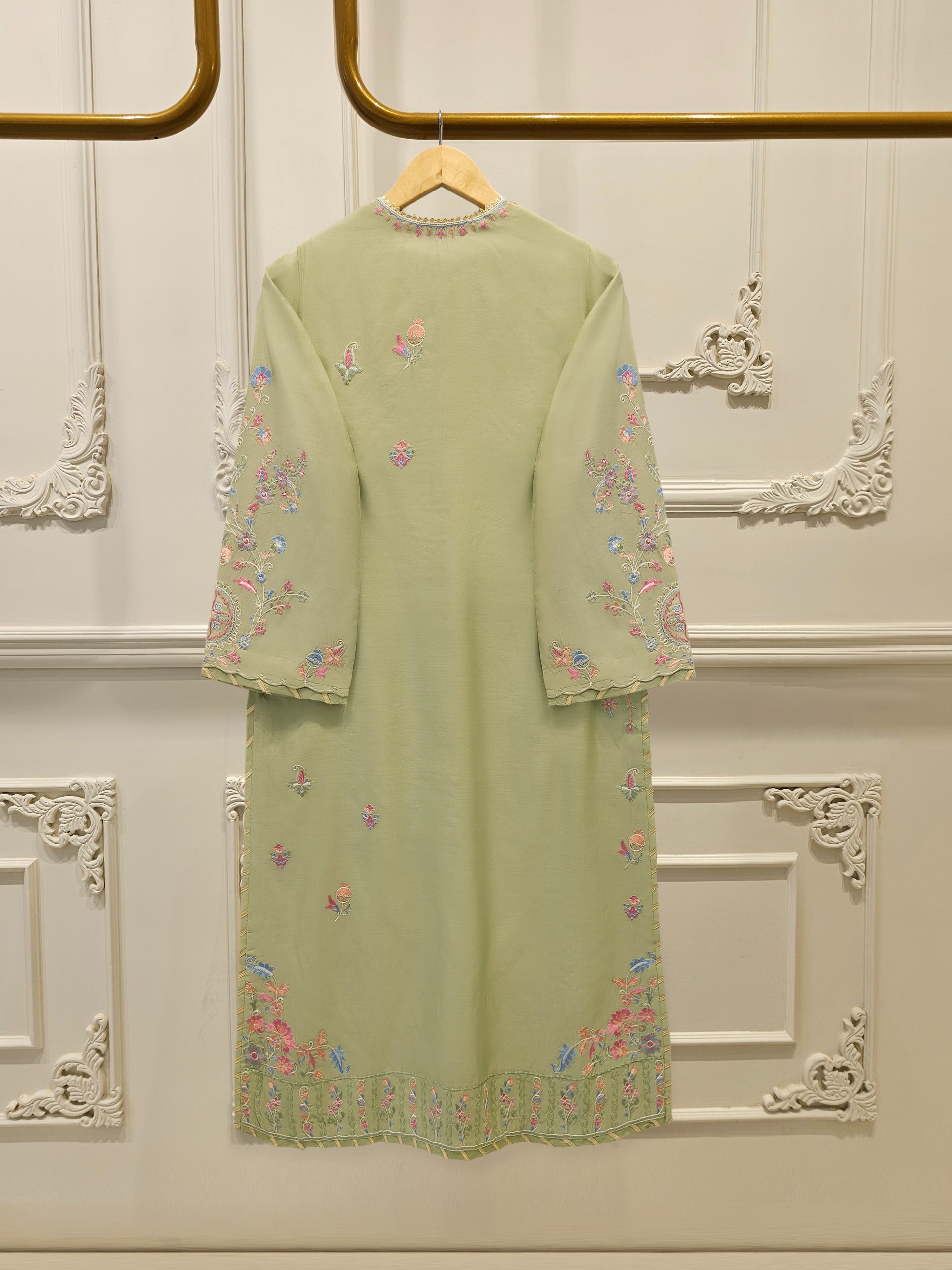 3 Piece- Pure Khaddi Silk Embroidered Suit S112972