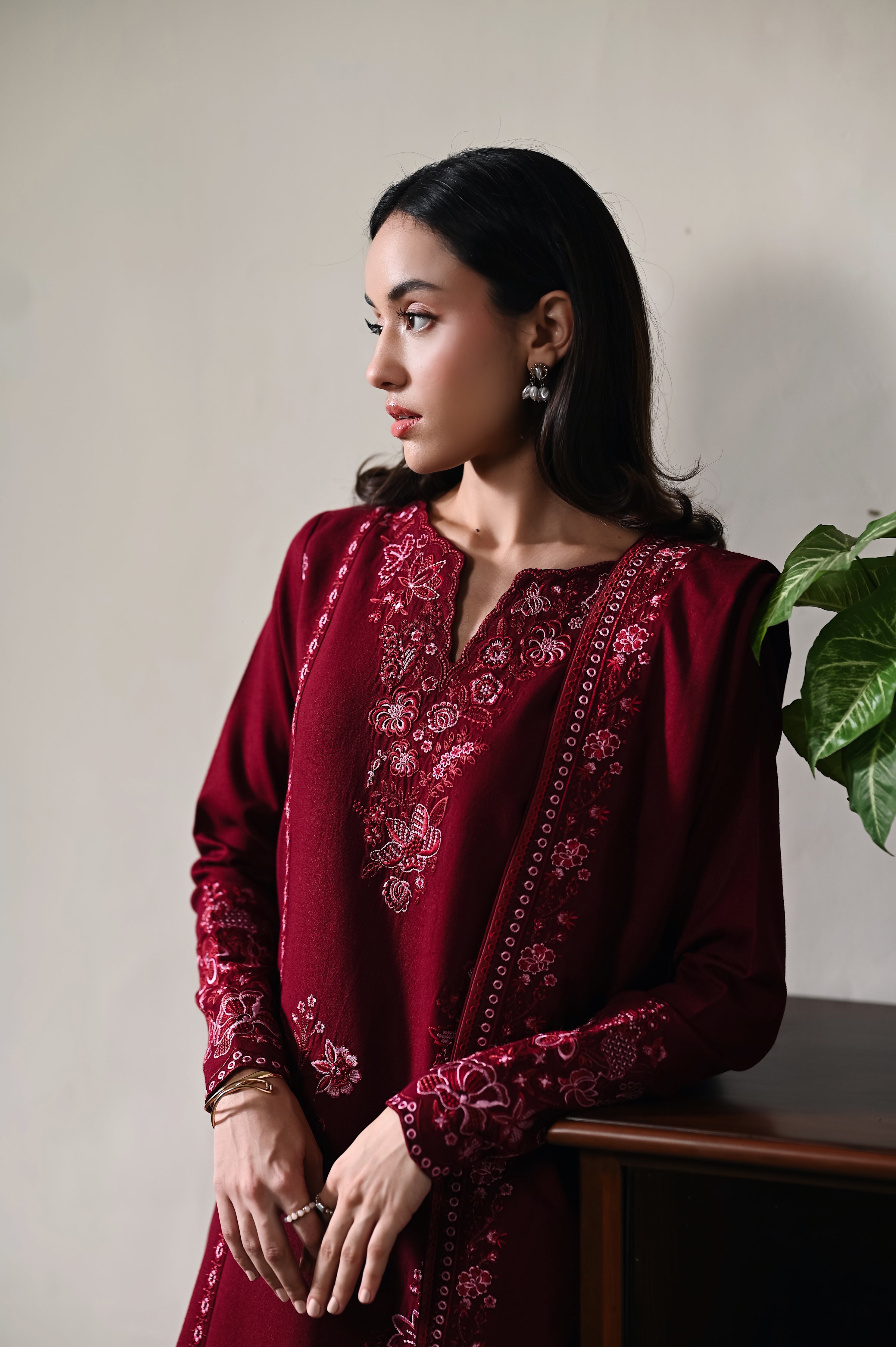 DEEP MAROON LUXURY EMBROIDERED KARANDI 3PCS SET (NPA3-25450)-READY TO WEAR