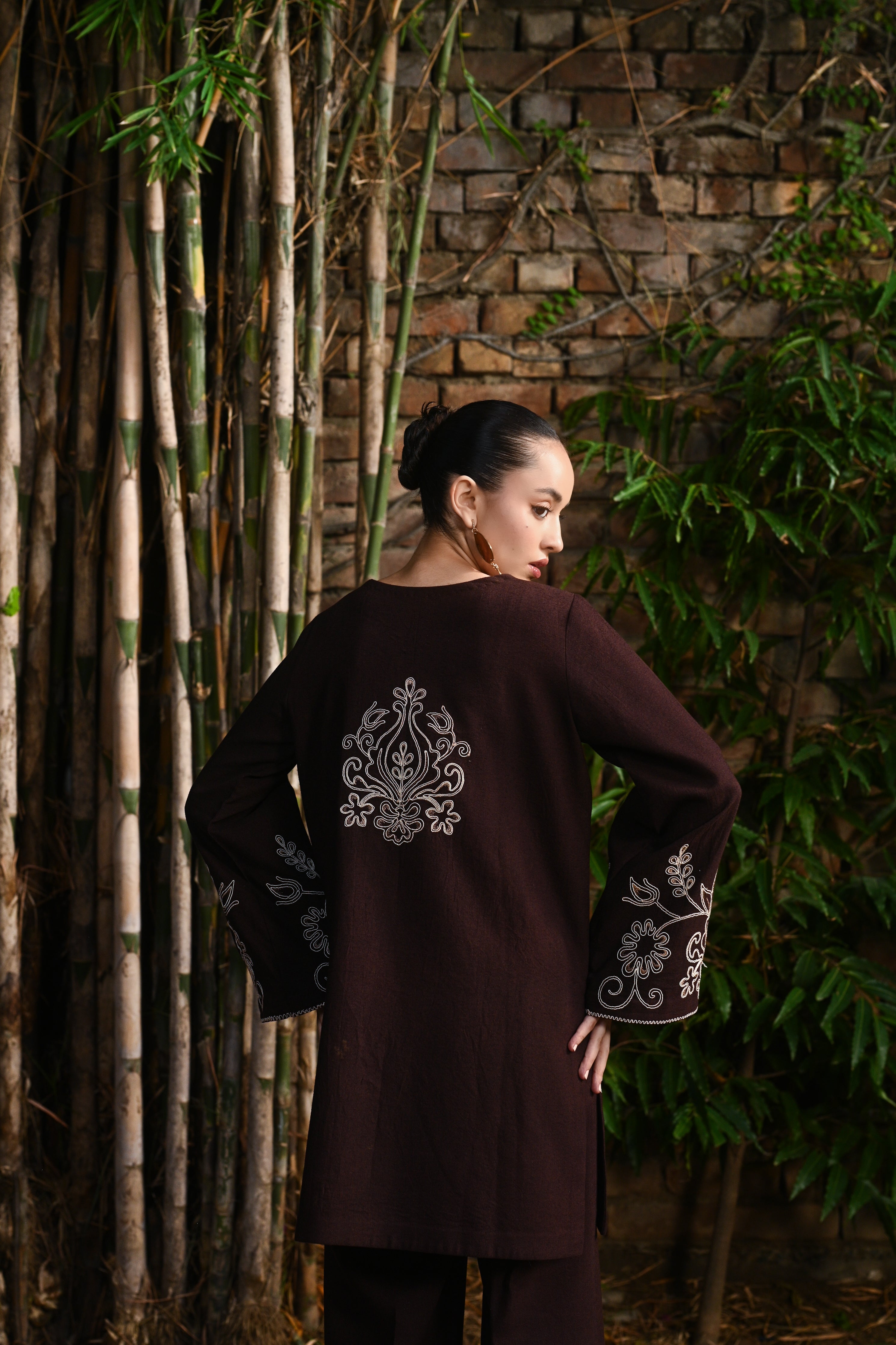 CHOCOLATE BROWNIE LUXURY EMBROIDERED KARANDI 2PCS SET (NPA2-25321)-READY TO WEAR