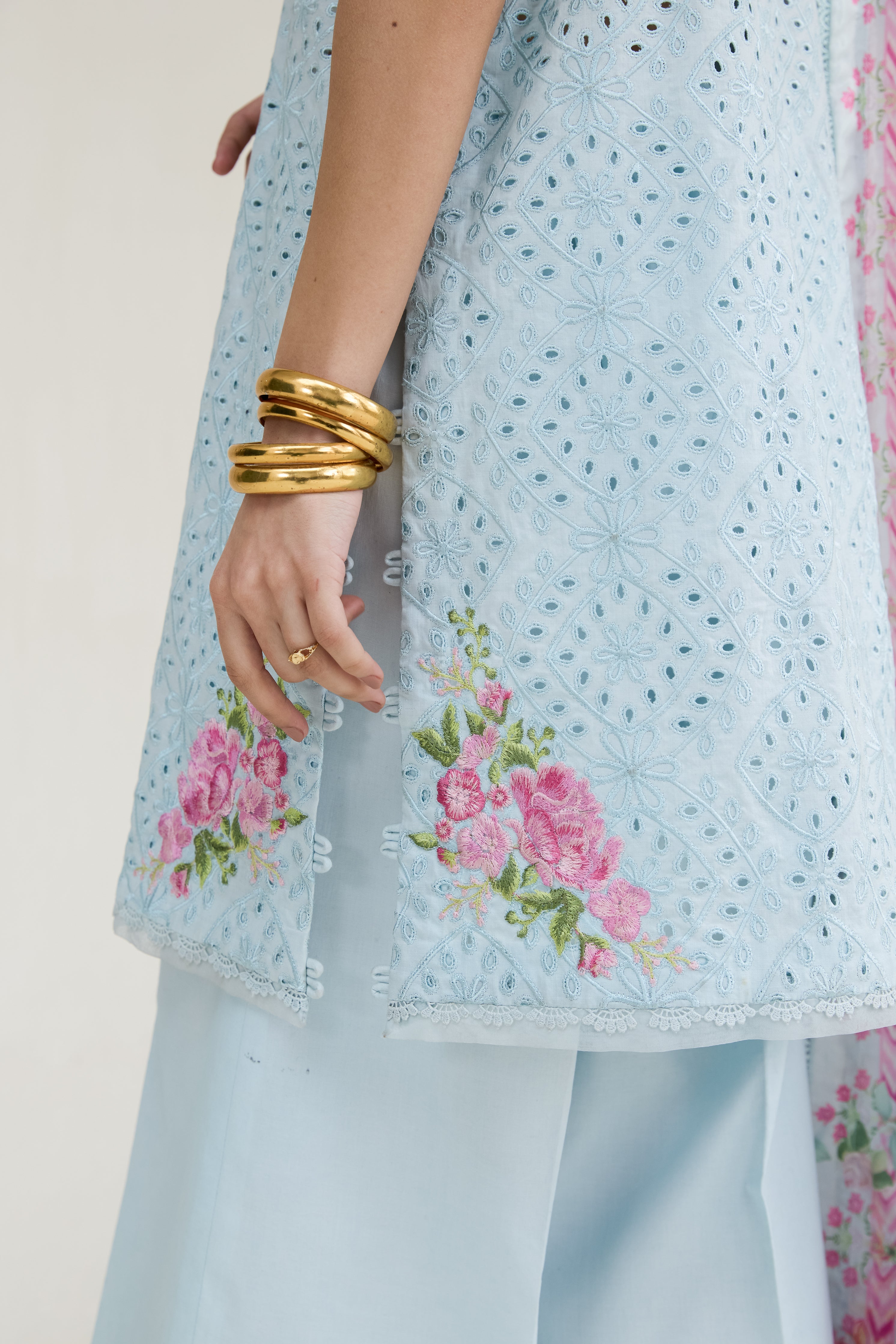ICE BLUE LUXURY EMBROIDERED LAWN 3PCS SET (NPA3-26404) - 2026 READY TO WEAR
