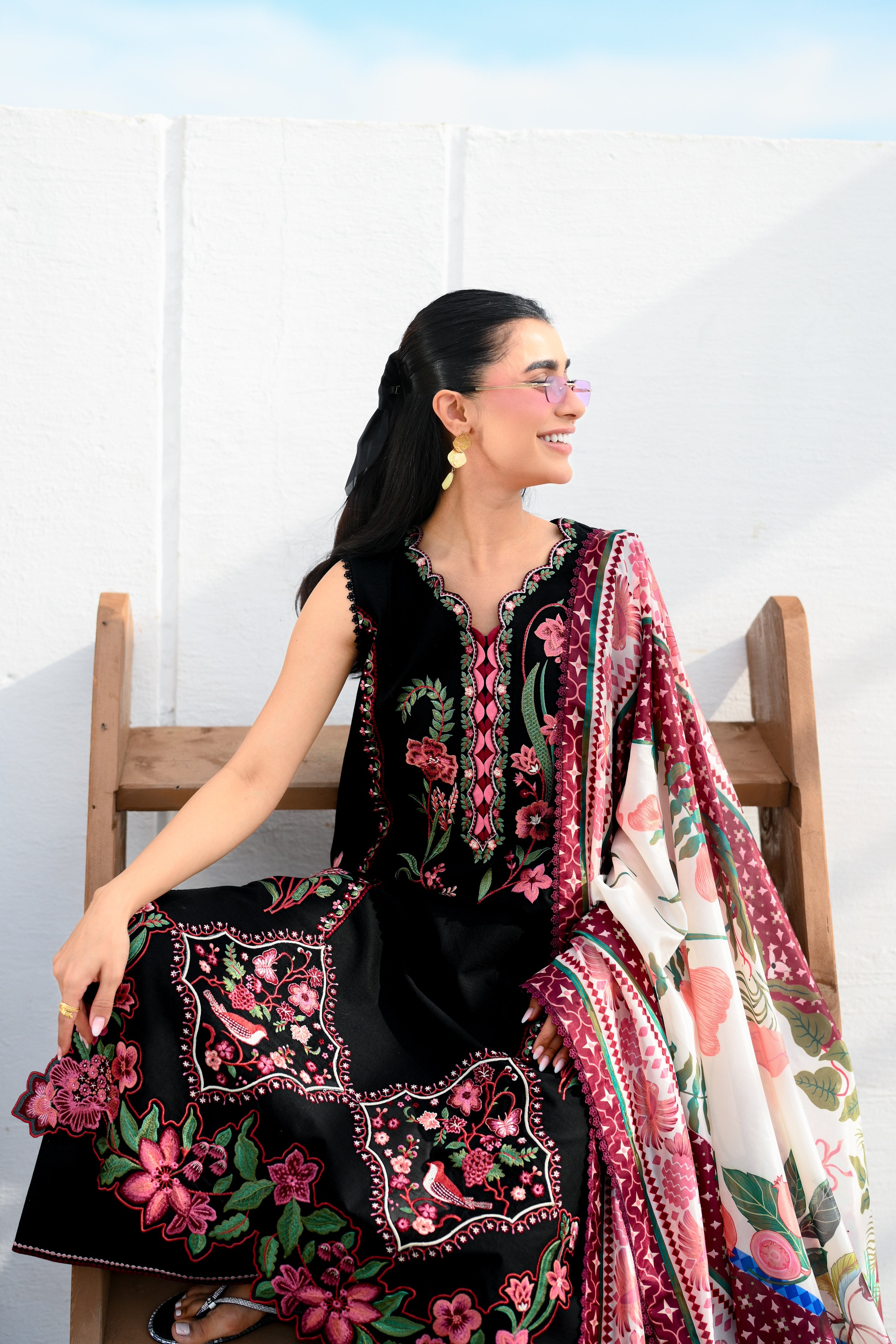 BLACK LUXURY EMBROIDERED LAWN 3PCS SET (NEL-26611) LUXURY LAWN 2026