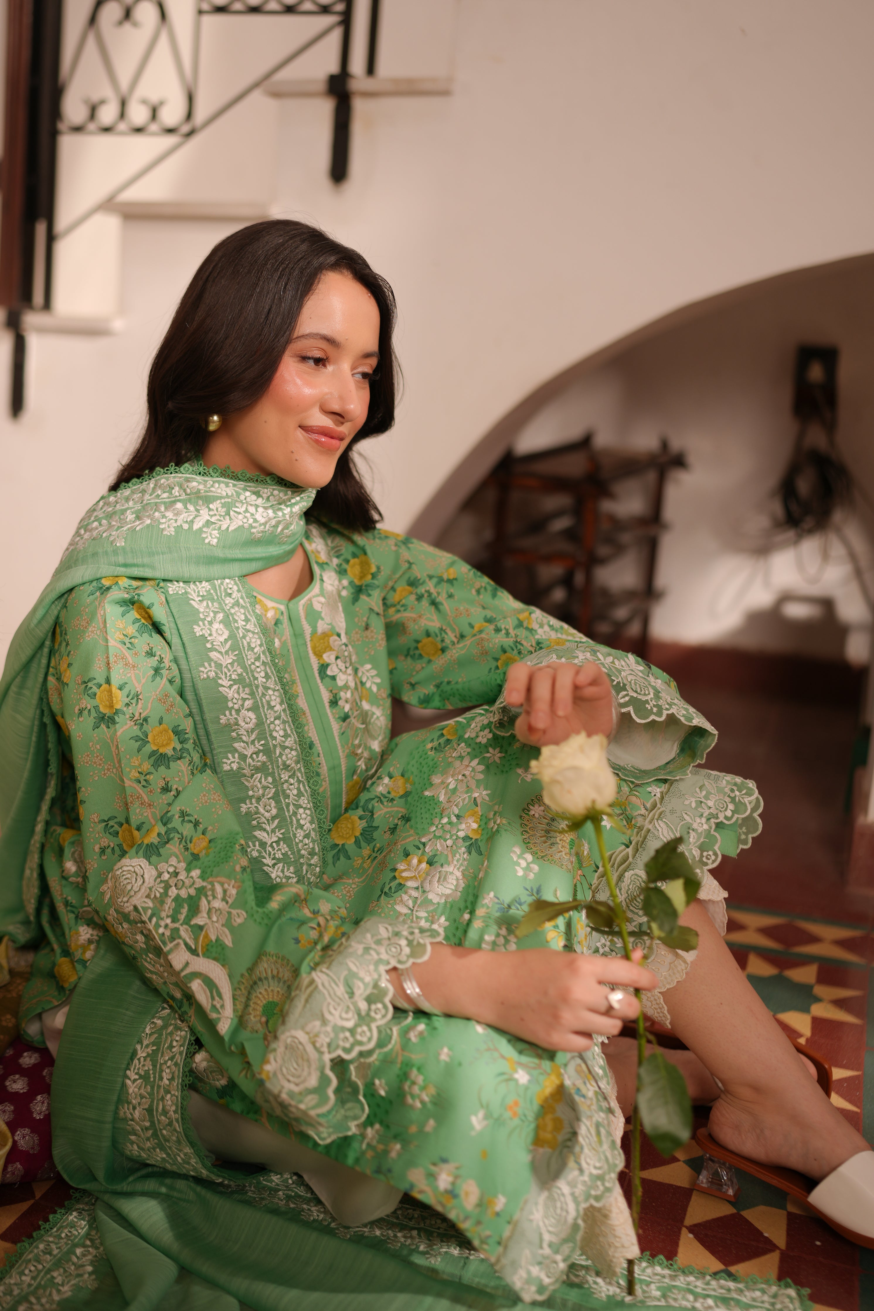AYLA LUXURY PRINTED EMBROIDERED LAWN SET (NEL-26622)
