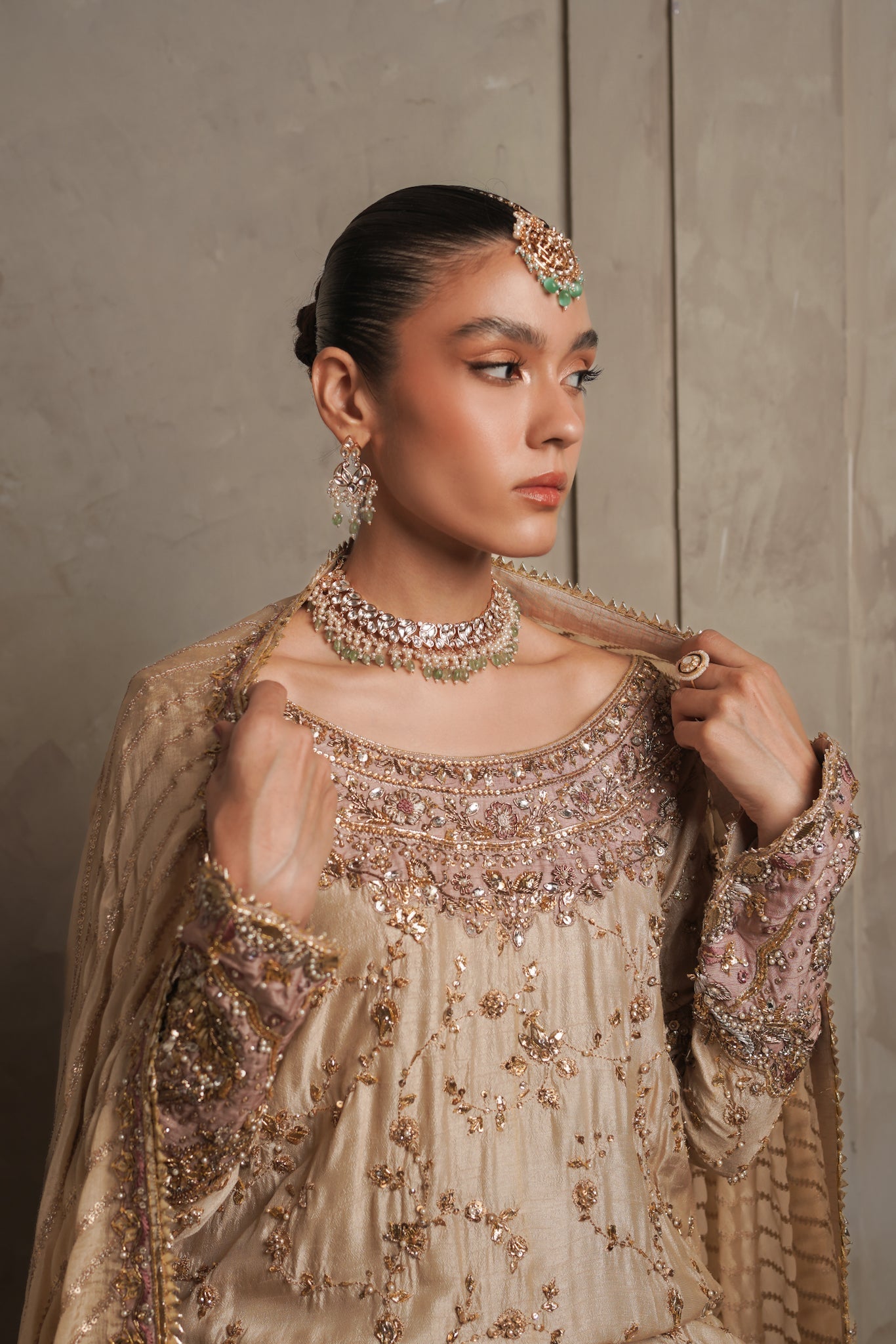 THE CLASSIC BEIGE ZC-004 (NPA3-24448)