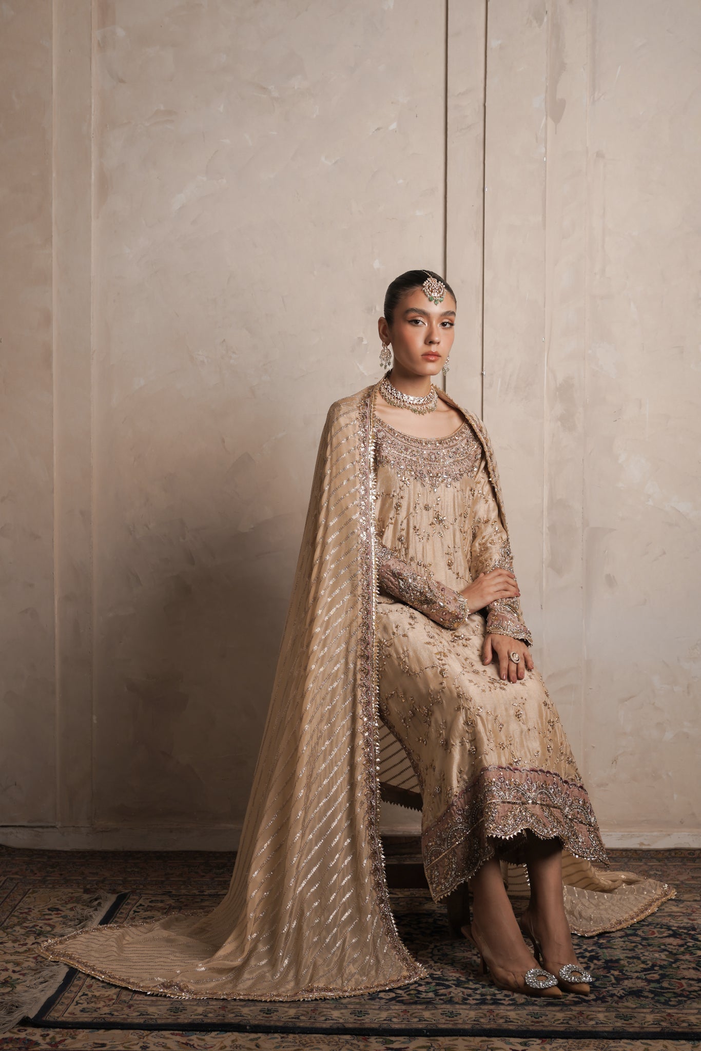 THE CLASSIC BEIGE ZC-004 (NPA3-24448)