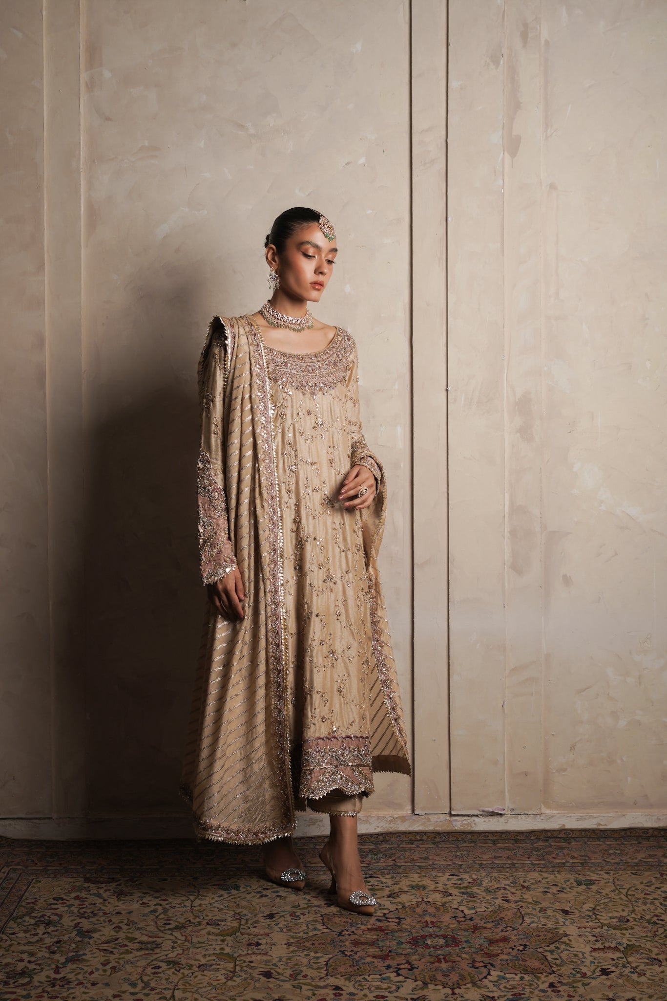 THE CLASSIC BEIGE ZC-004 (NPA3-24448)