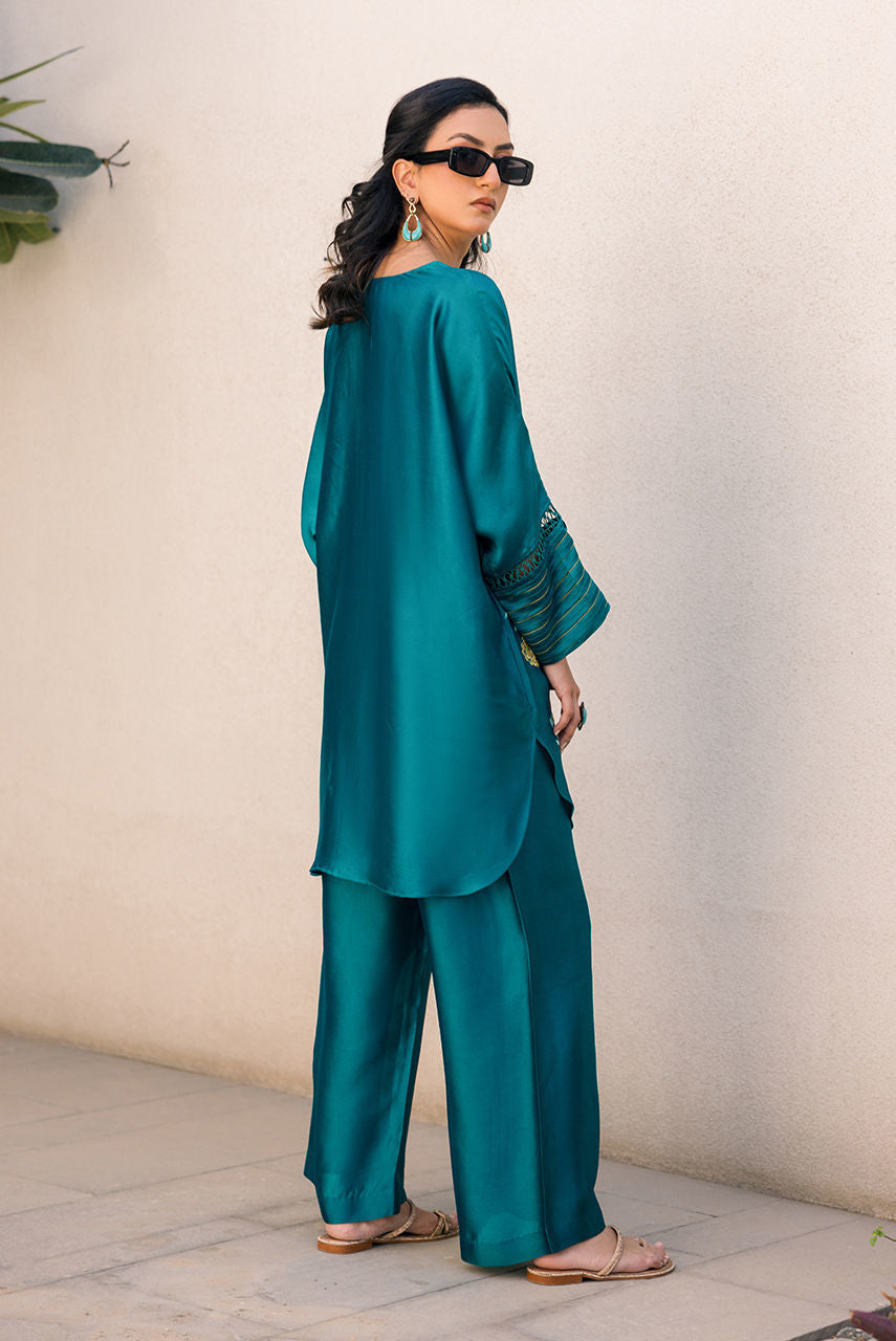 Zinc Flori Fusion by Alizay Saad