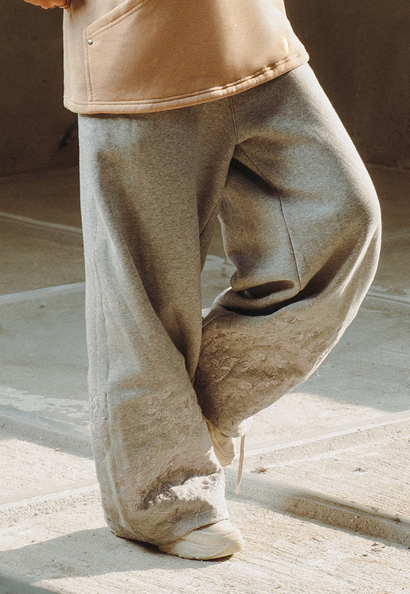 AJWPB-05 UNISEX WIDE LEG EMBROIDERED SWEATPANTS 1 PC