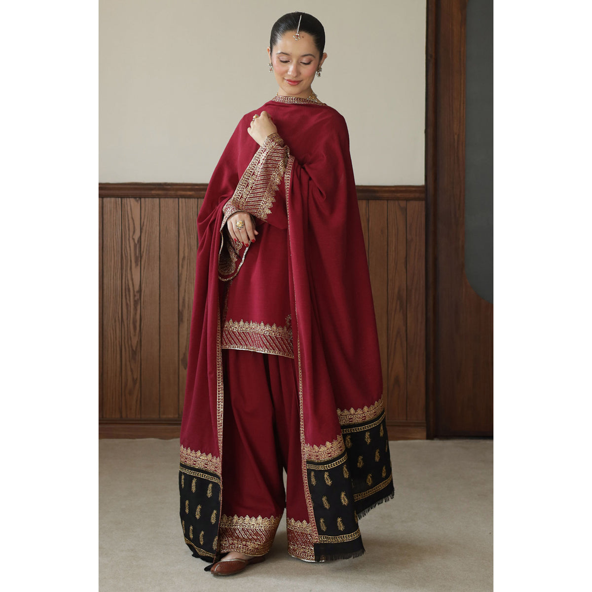 Anari Outfit