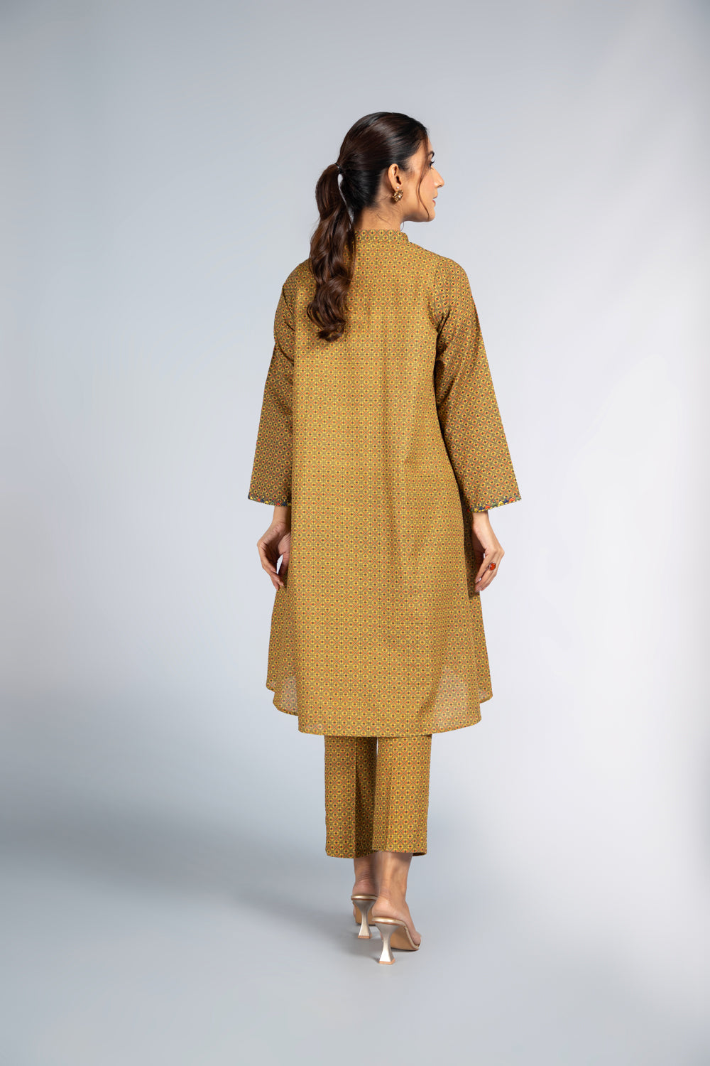2 Piece Printed Slub Khaddar Embroidered & Printed Suit (PD1173)