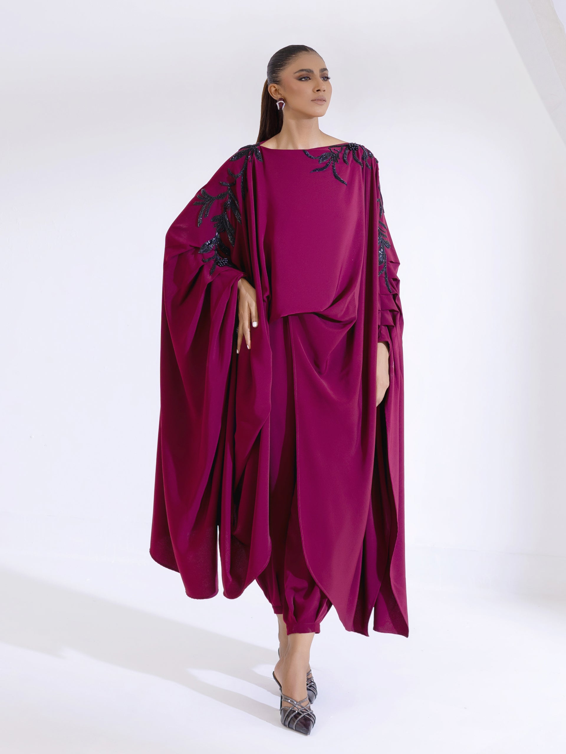 Leelu - Maroon