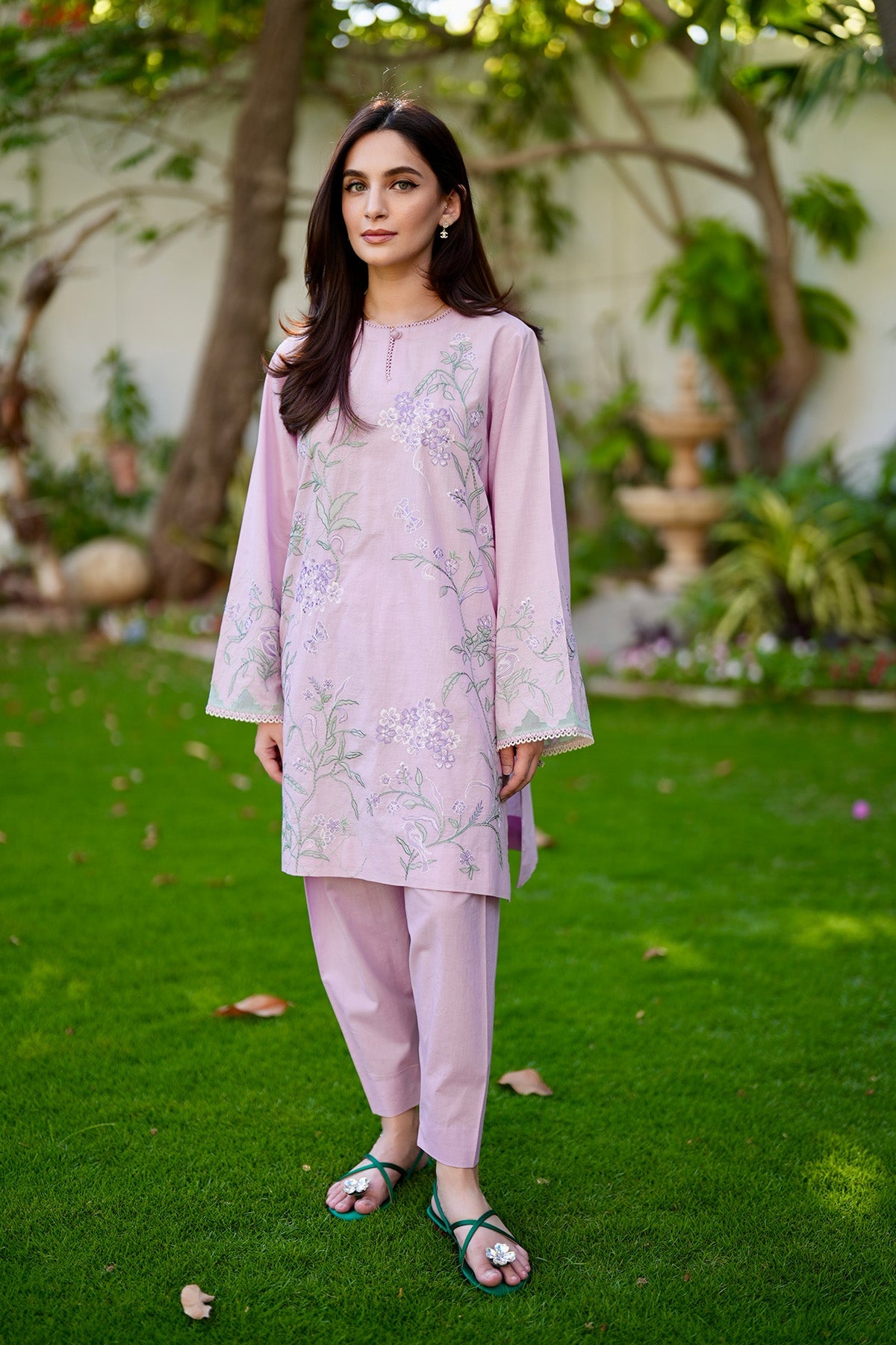 Blouse, Lehenga & Dupatta