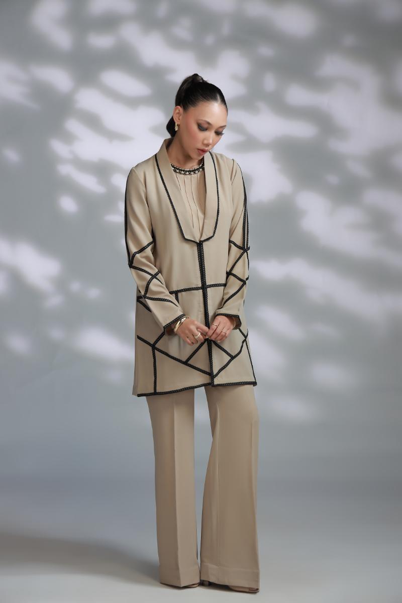 Taupe