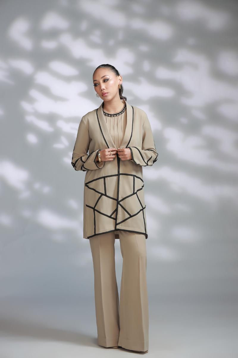 Taupe