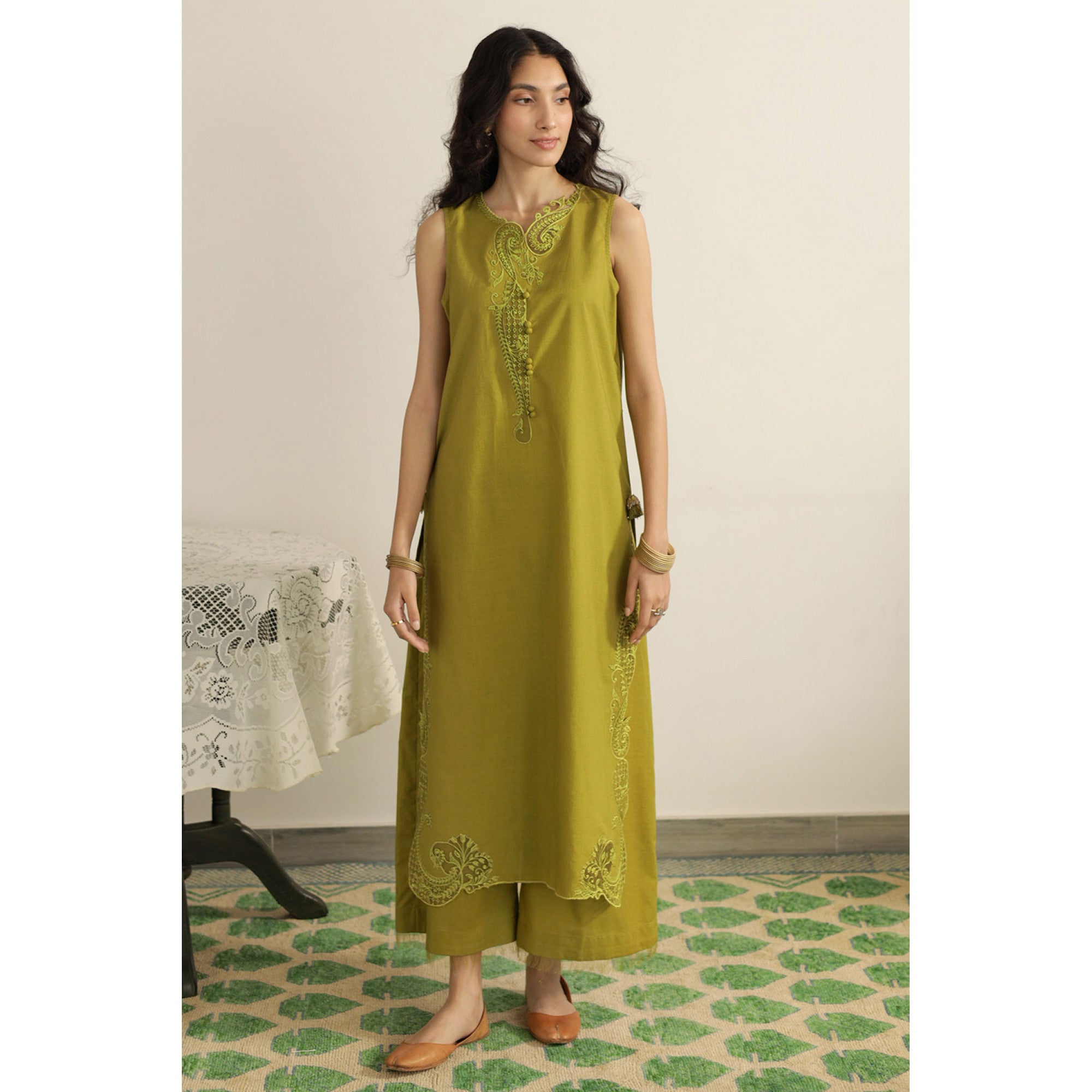 Pickle Green Outfit