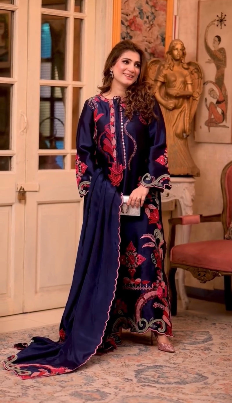 Mulberry Kaftan by Alizay Saad