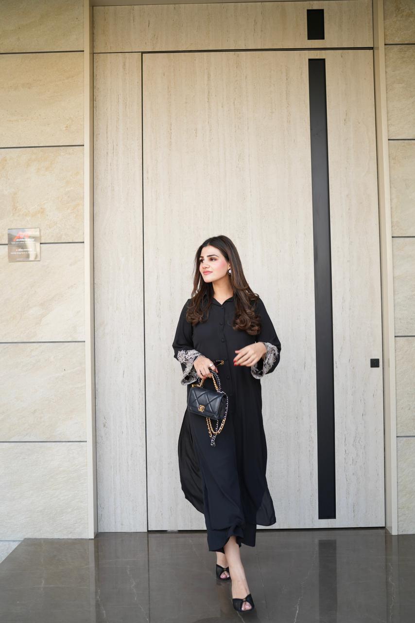 Juno | Black | Ready to Ship