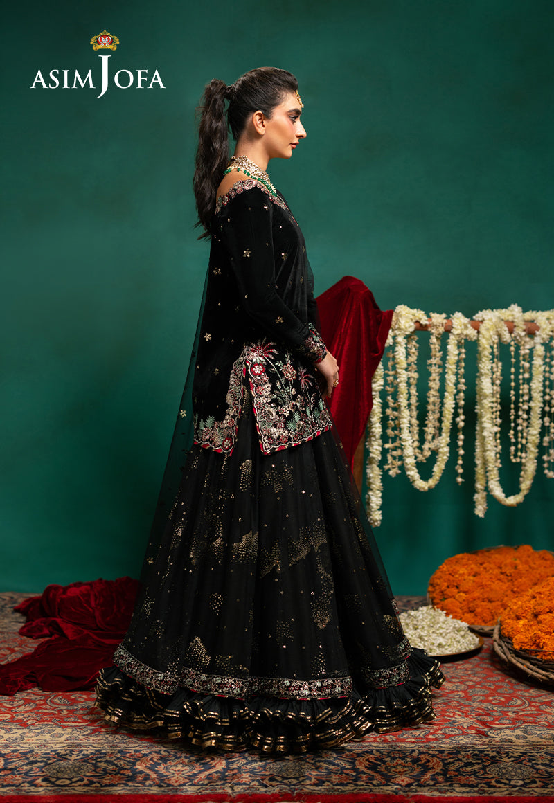 AJUMV-07 Embroidered Velvet Unstitched 3 Pcs