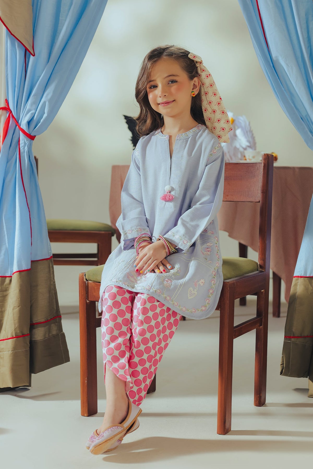EMBROIDERED SUIT (E1842-402-635 E1842-302-635)