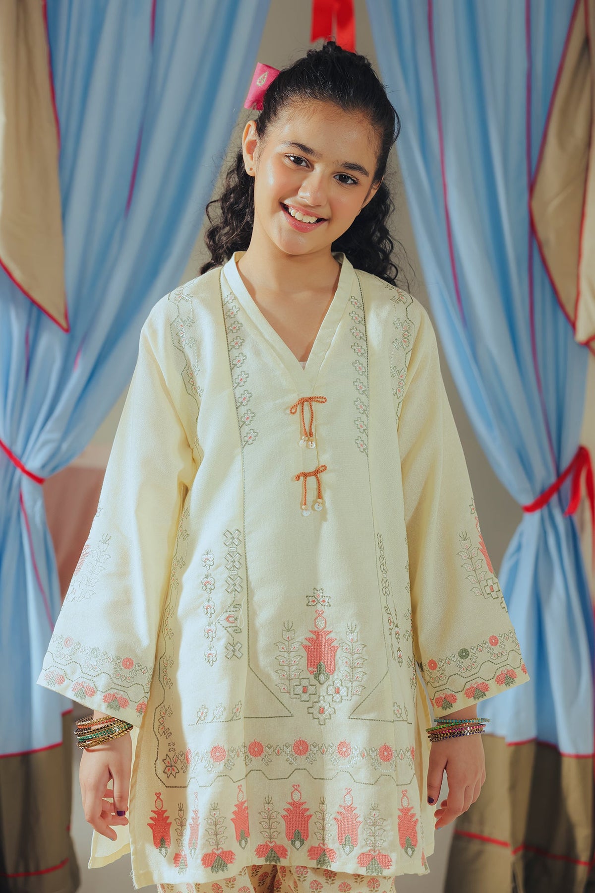 EMBROIDERED SUIT (E1899-402-003 E1899-302-003)
