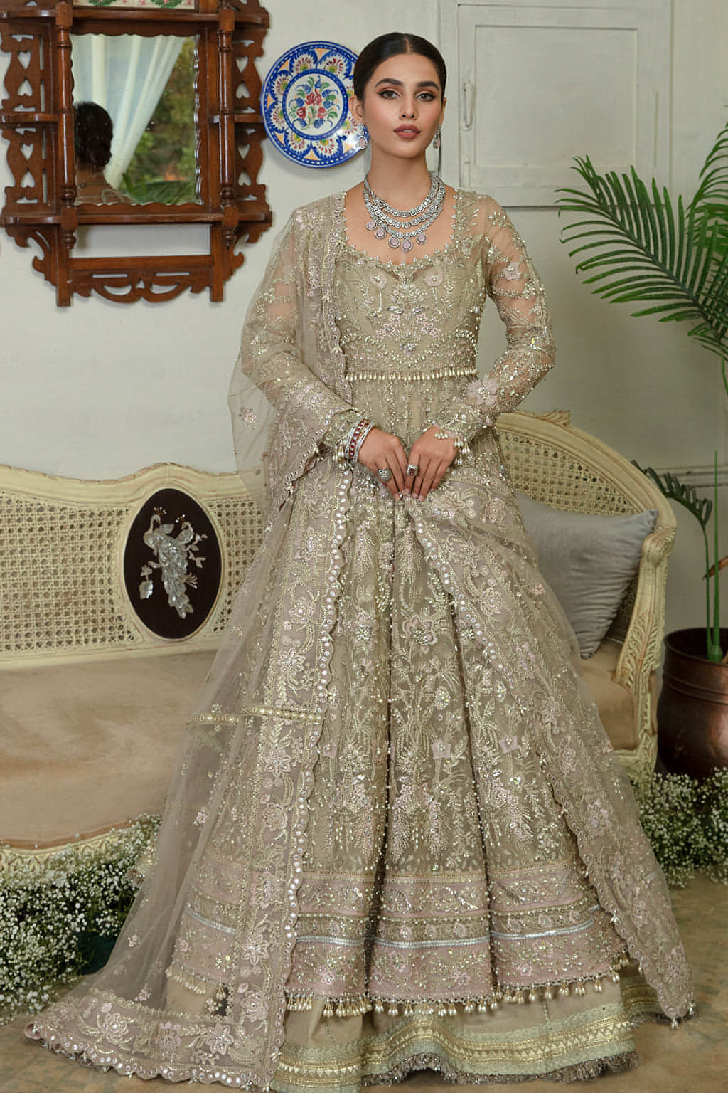 Soraya – Royale Style