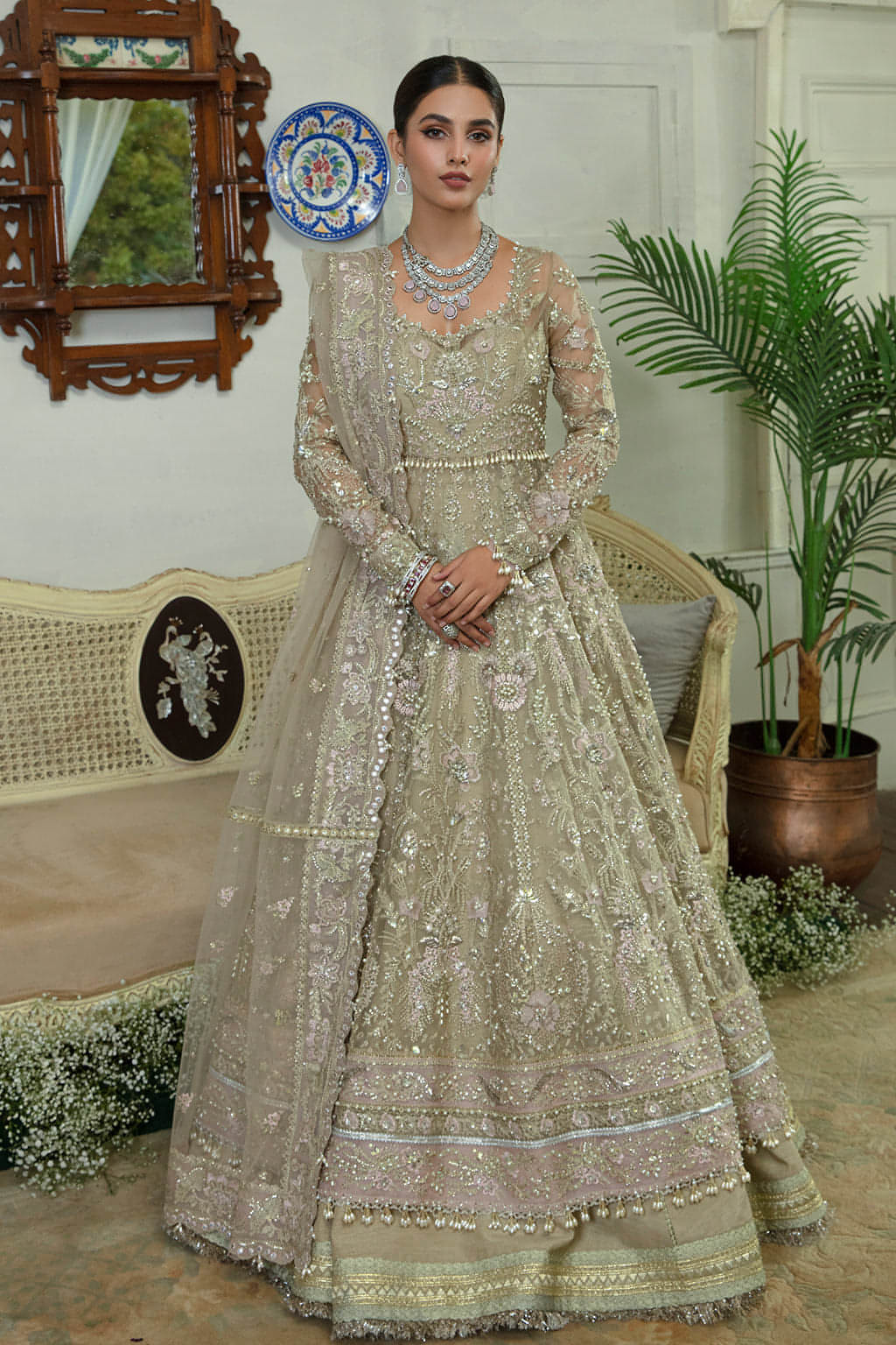 Soraya – Royale Style