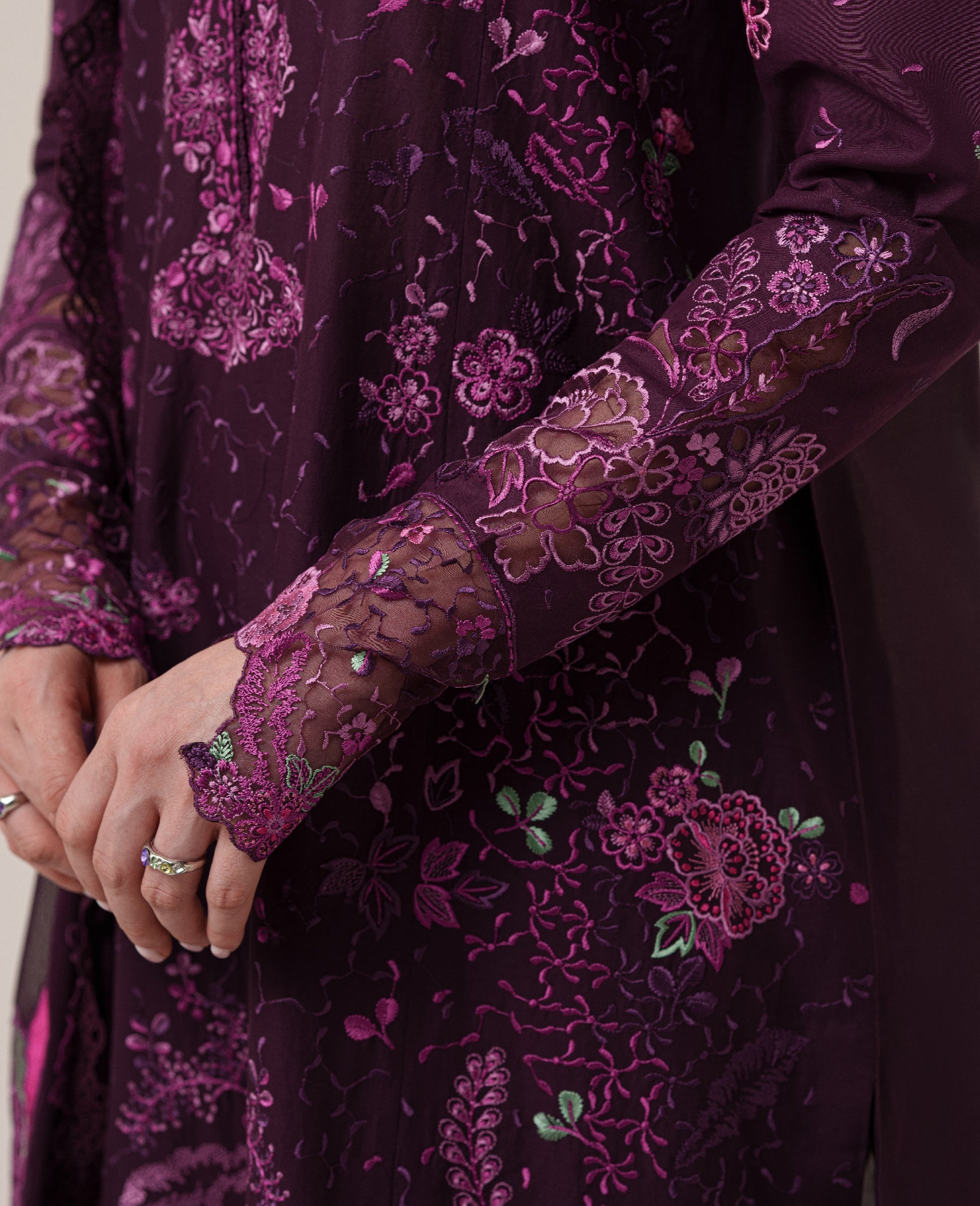 Icie (Stitched)