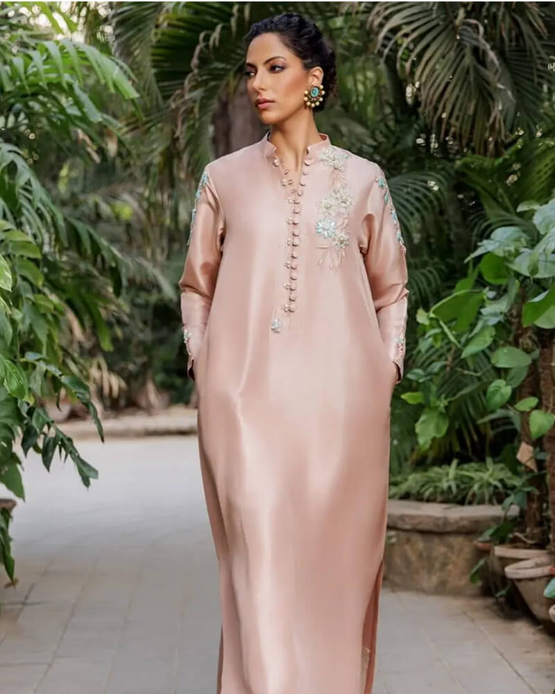 LUXE Semi Formal