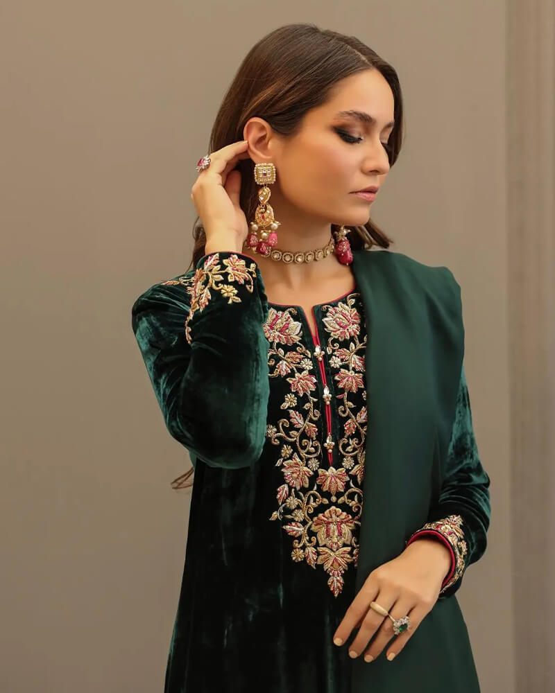 Zaibtan Velvet Luxe by Alizay Saad