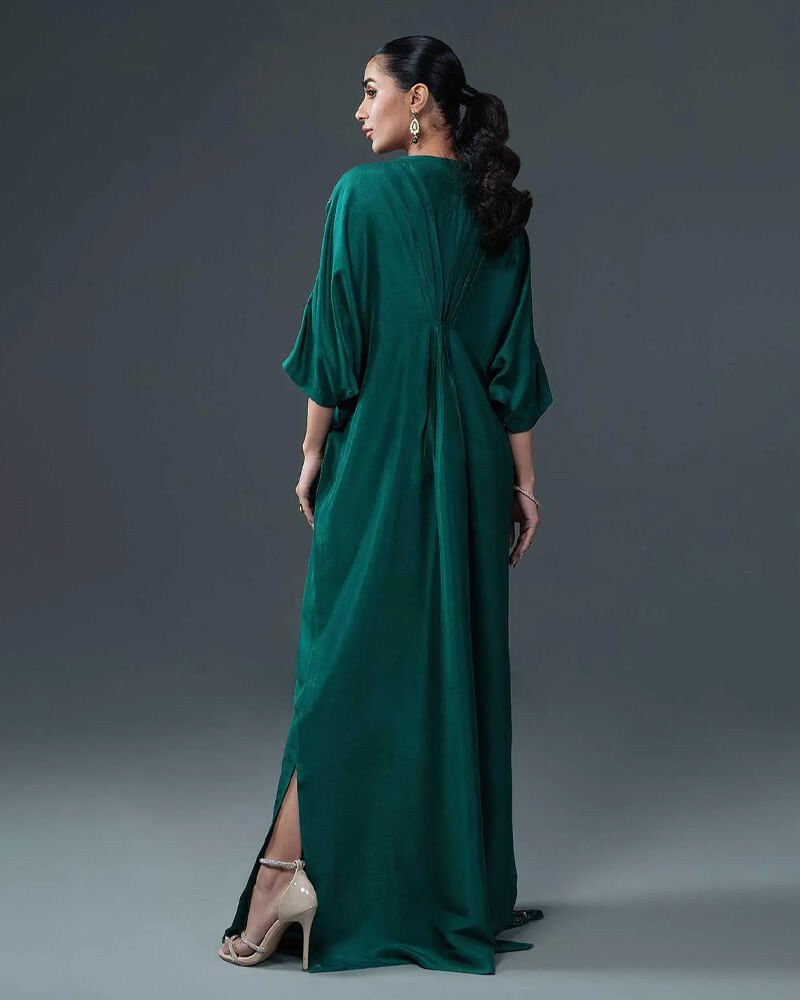 Raania - Regalia Kaftan by Alizay Saad