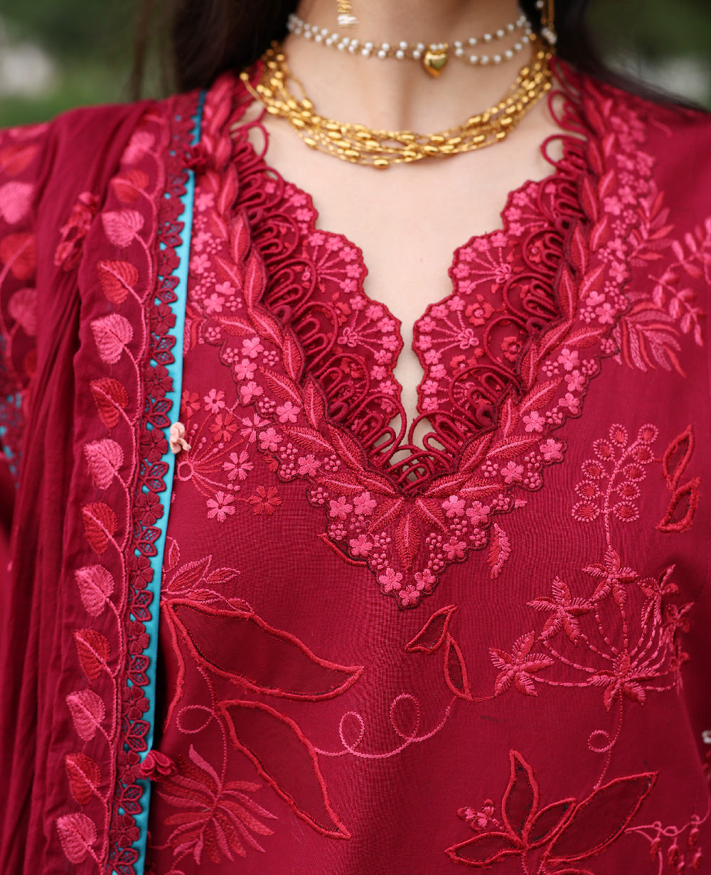 https://cdn.shopify.com/s/files/1/0264/6795/8858/files/Isara_6.jpg?v=1778239084