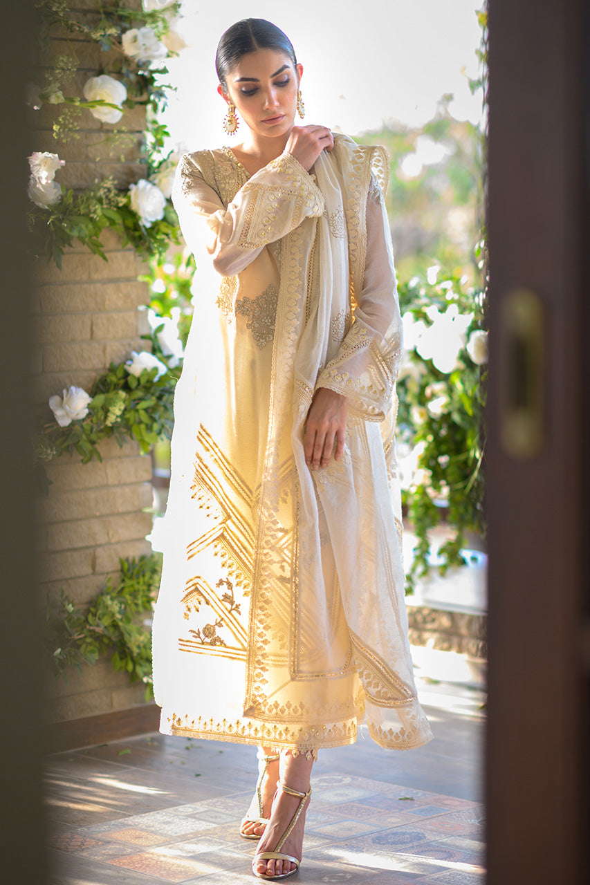 https://cdn.shopify.com/s/files/1/0567/2953/4537/products/Ivory-1_84719101-1bb6-4258-8334-d9d7f0b4f999.jpg?v=1750841046