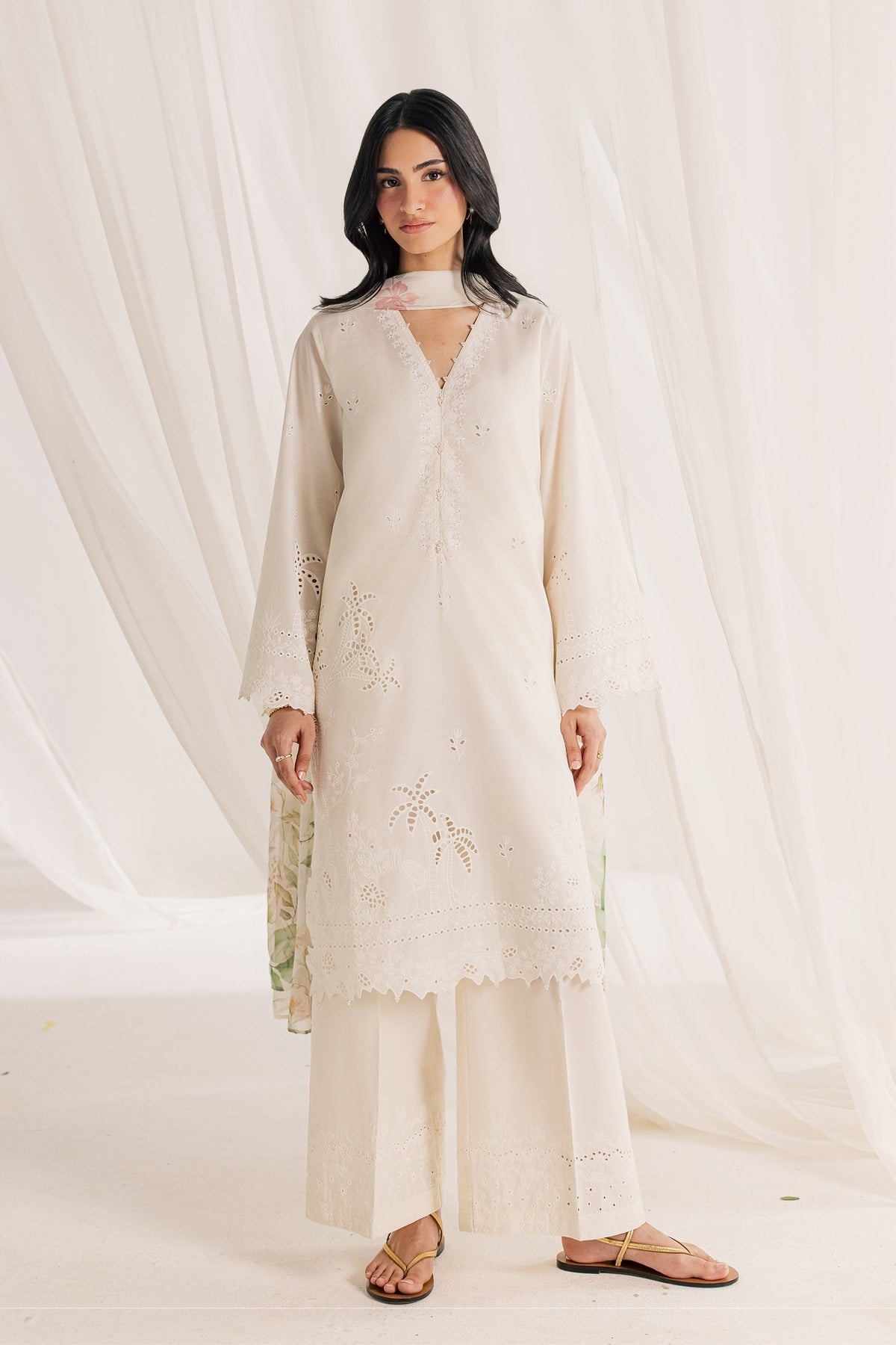 Izel Swan 3Pc - Embroidered Lawn Dress