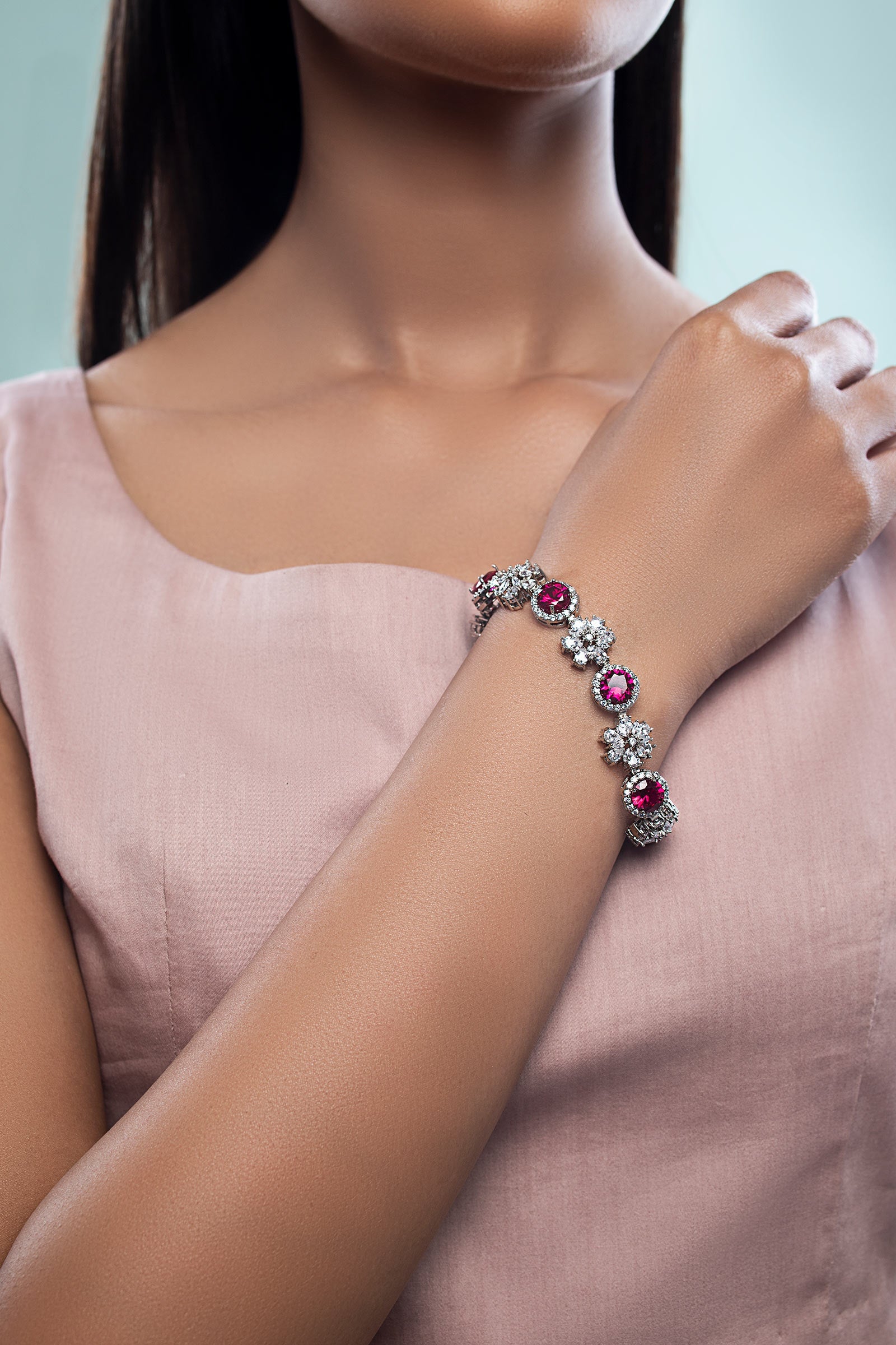 https://cdn.shopify.com/s/files/1/0620/8788/9062/files/JBR-EA24-01PinkRhodolite_72006ad3-0da2-4edd-a67b-c3c462dfabcc.jpg?v=1716015430