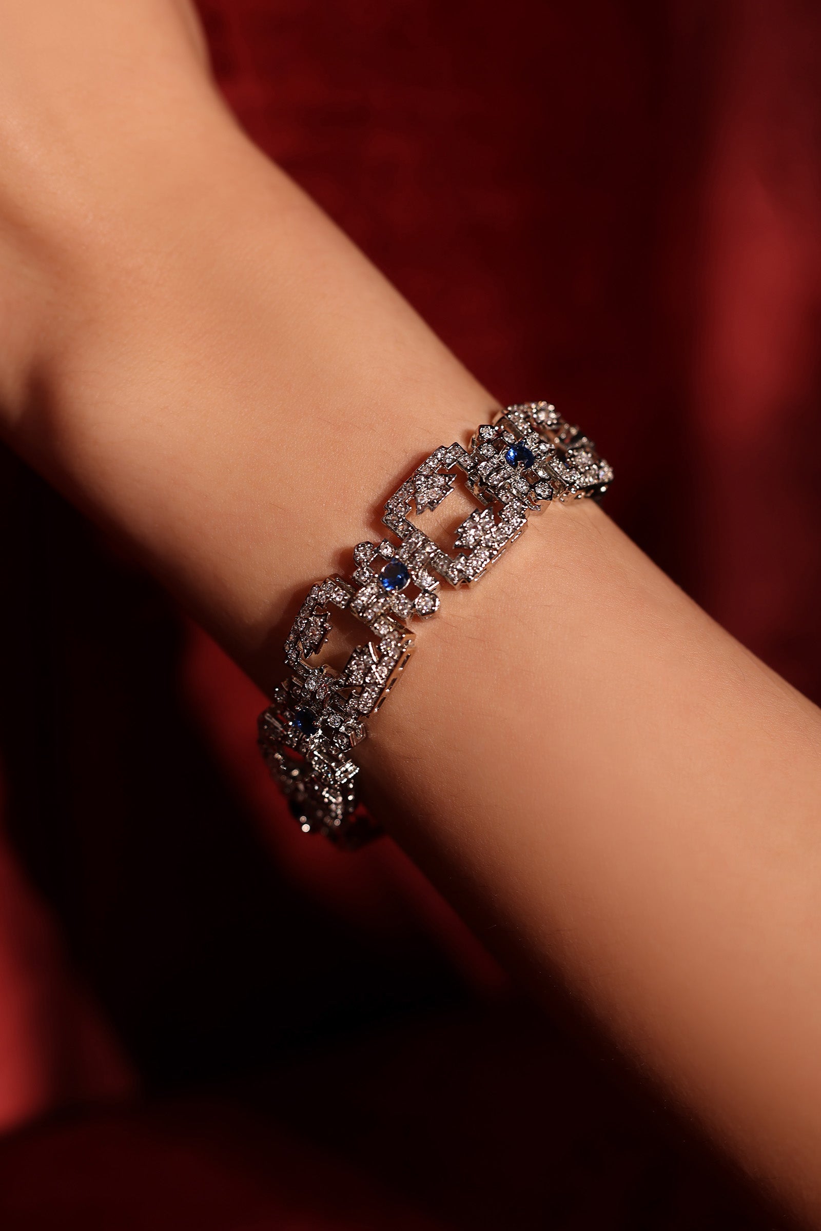 https://cdn.shopify.com/s/files/1/0620/8788/9062/files/JBR-EA26-02_Sapphire_Blue_B.jpg?v=1777376762