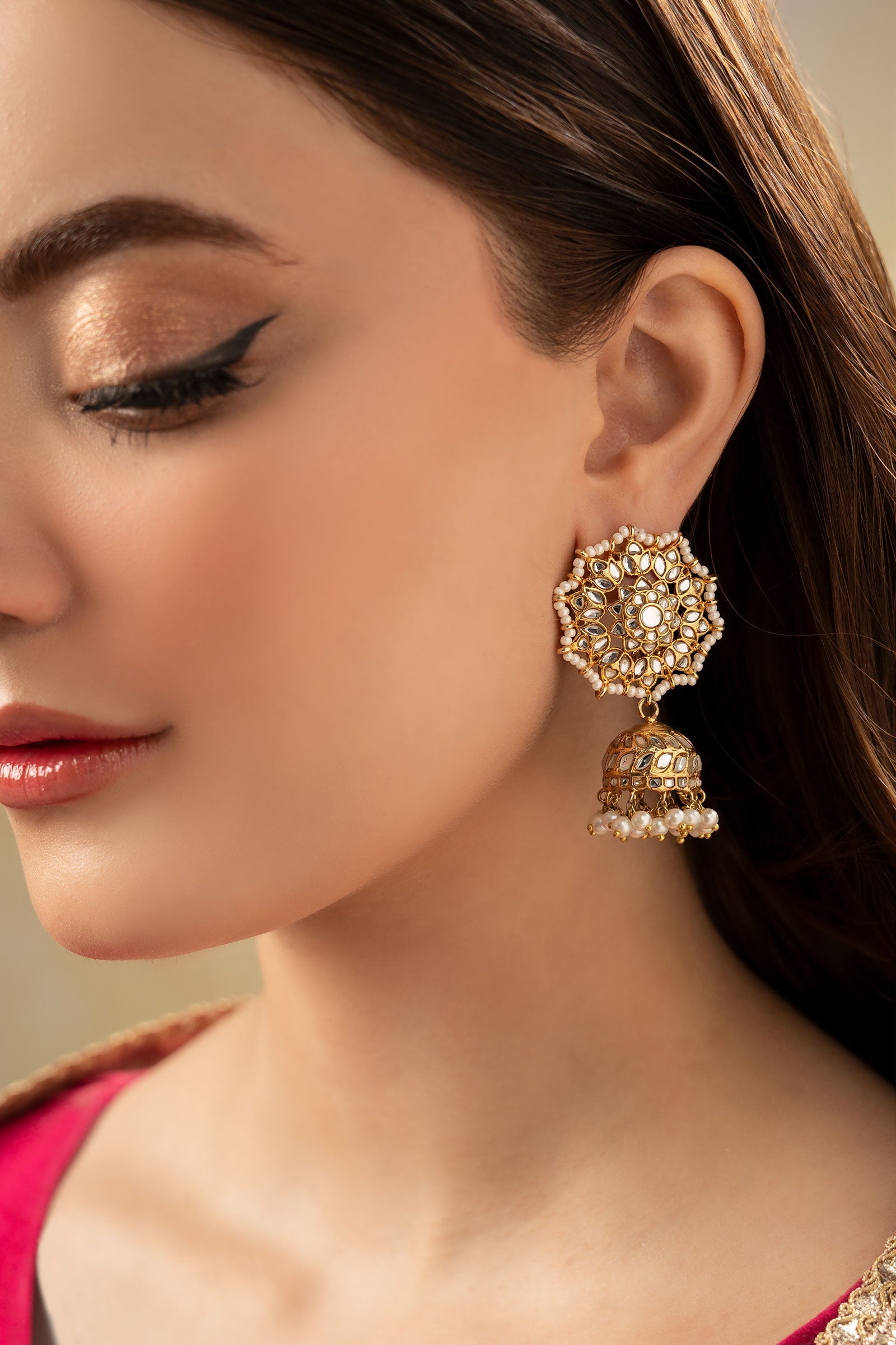 https://cdn.shopify.com/s/files/1/0620/8788/9062/files/JER-EF25-03_Gold_01.jpg?v=1738156739