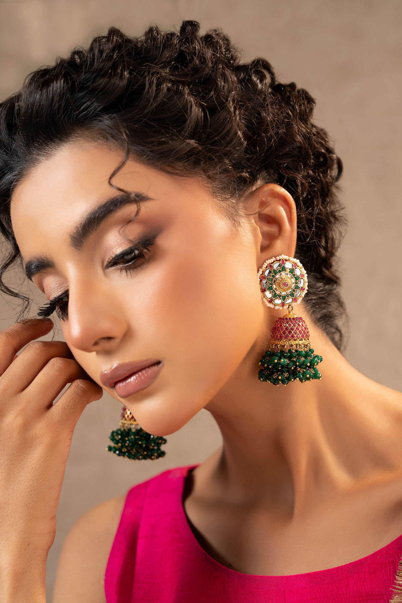 https://cdn.shopify.com/s/files/1/0620/8788/9062/files/JER-W25-01pinkChathamFront02.jpg?v=1757678637