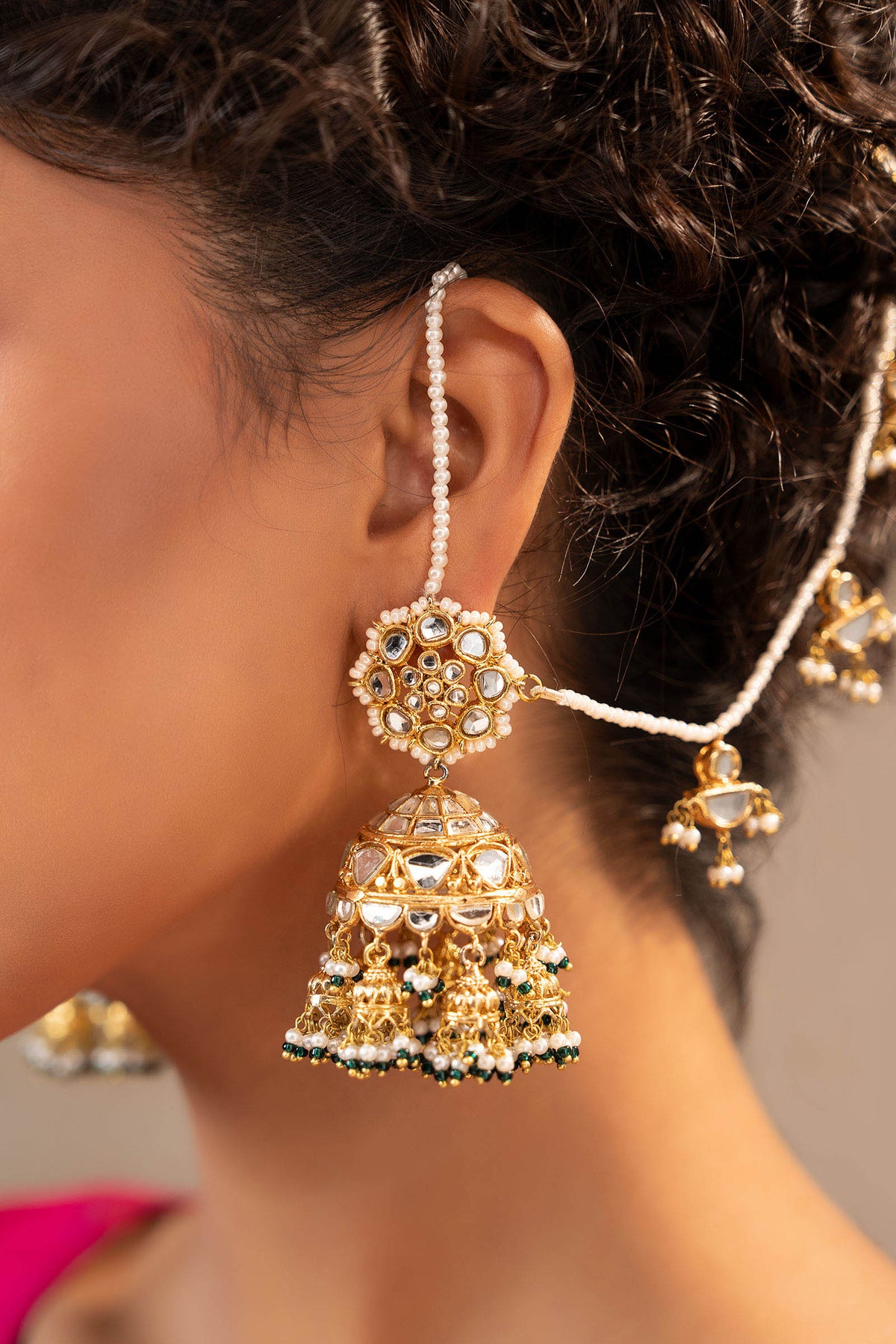 Sutrika Jhumka