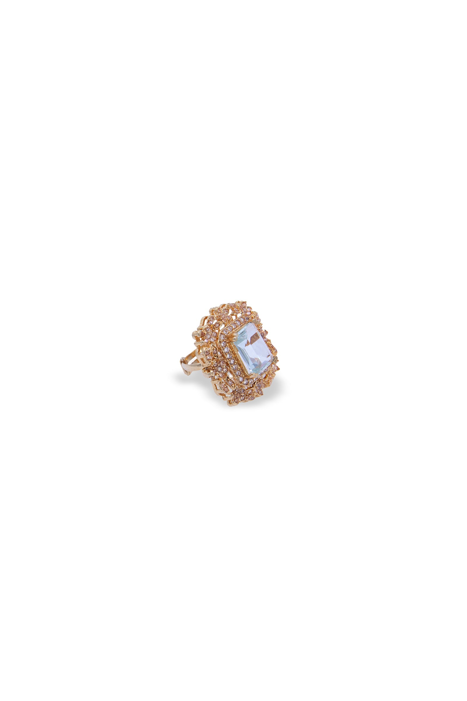 https://cdn.shopify.com/s/files/1/0620/8788/9062/files/JRG-W24-08_Lite_Blue_Quartz_01.jpg?v=1727259636