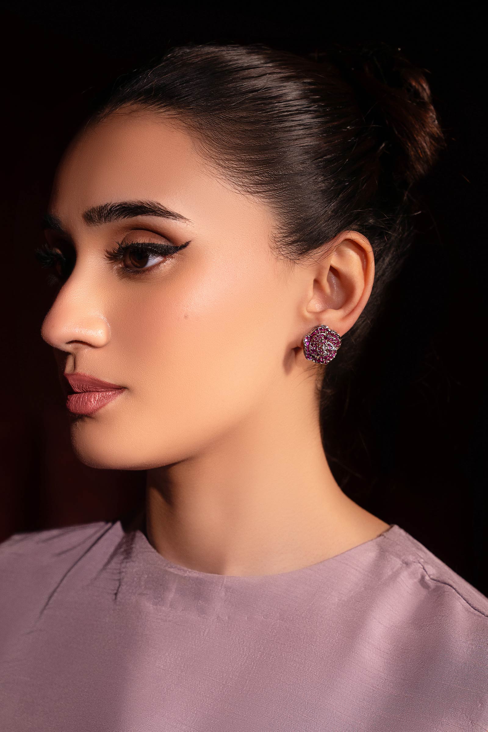 Rozmeen Studs