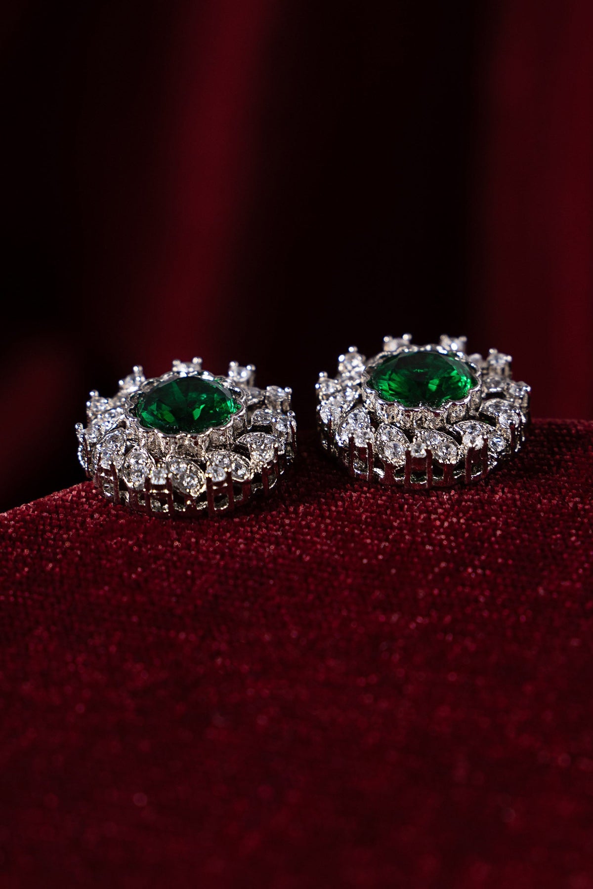 Malakeh Studs