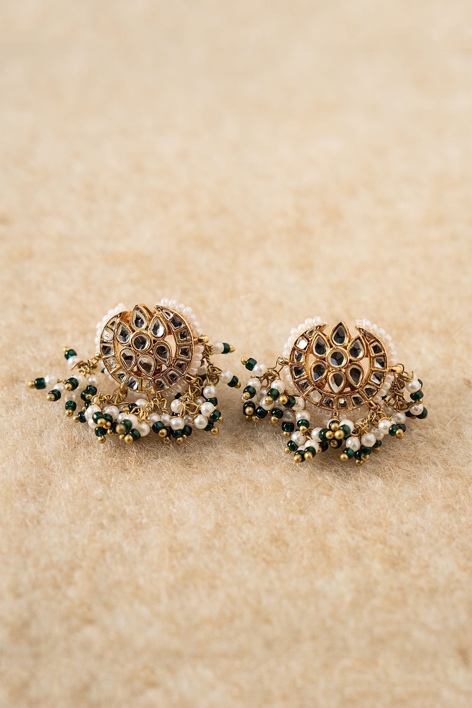 Zartara Studs
