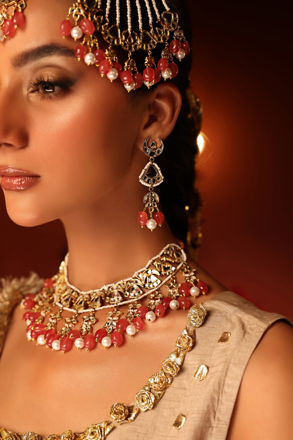 Gauhar Bridal Set