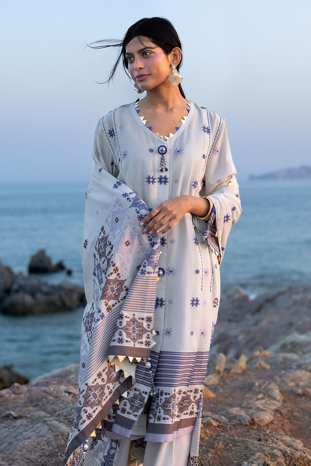 3 Piece Jacquard Suit With Jacquard Dupatta