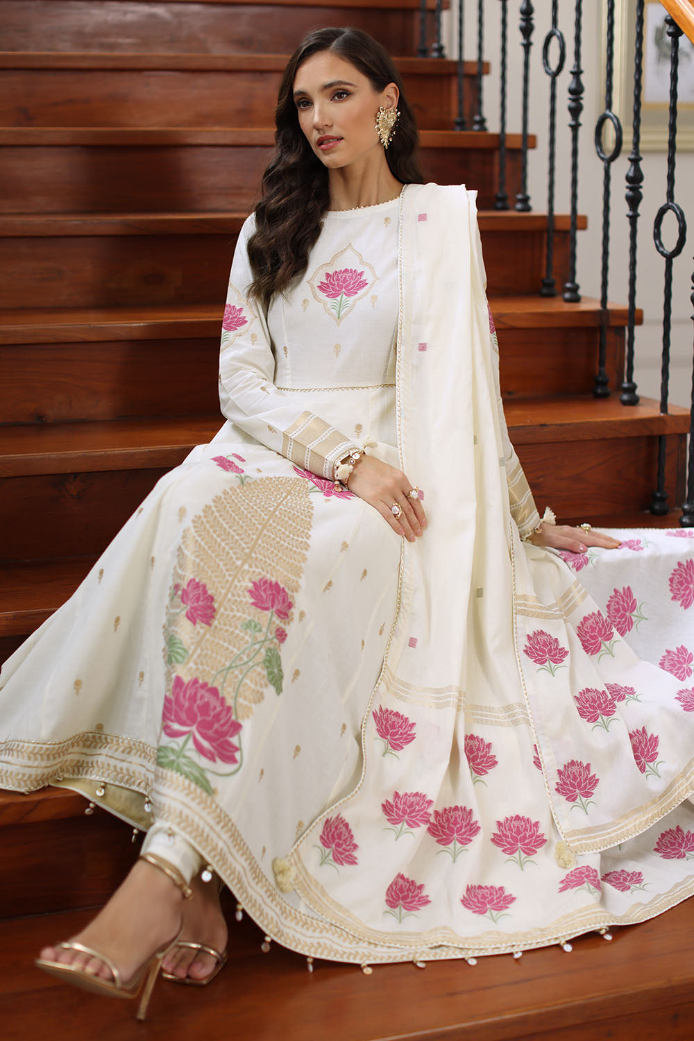 3 Piece Jacquard Suit