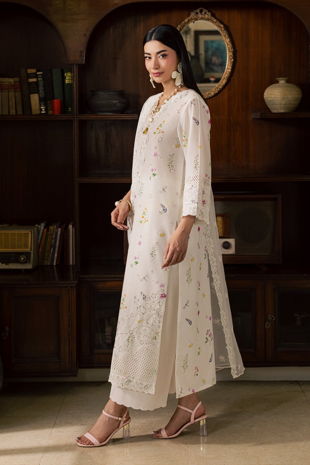 Jinan 3Pc - Luxury Embroidered Lawn