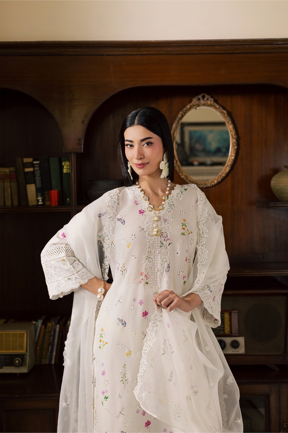 Jinan 3Pc - Luxury Embroidered Lawn