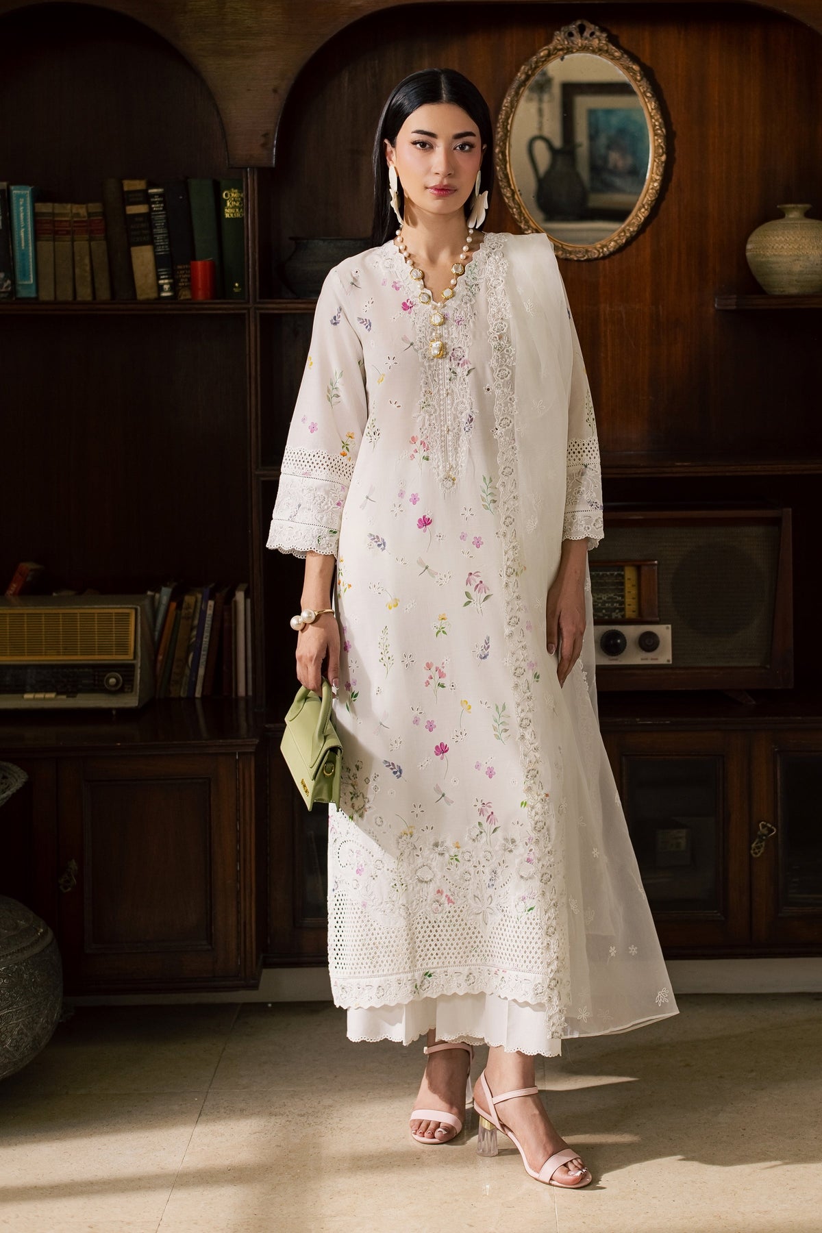 Jinan 3Pc - Luxury Embroidered Lawn